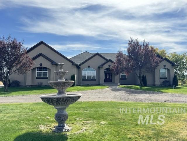 2273 Ne Summerwind Dr Property Photo 1