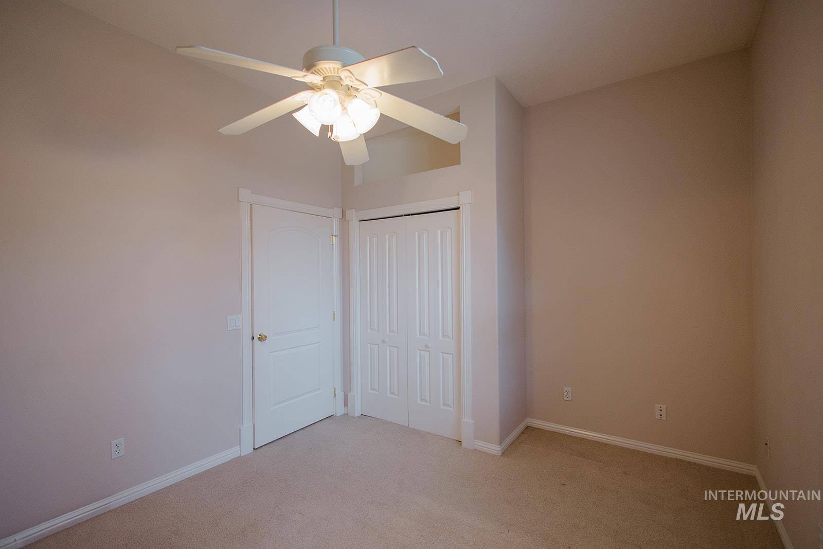 2273 Ne Summerwind Dr Property Photo 28