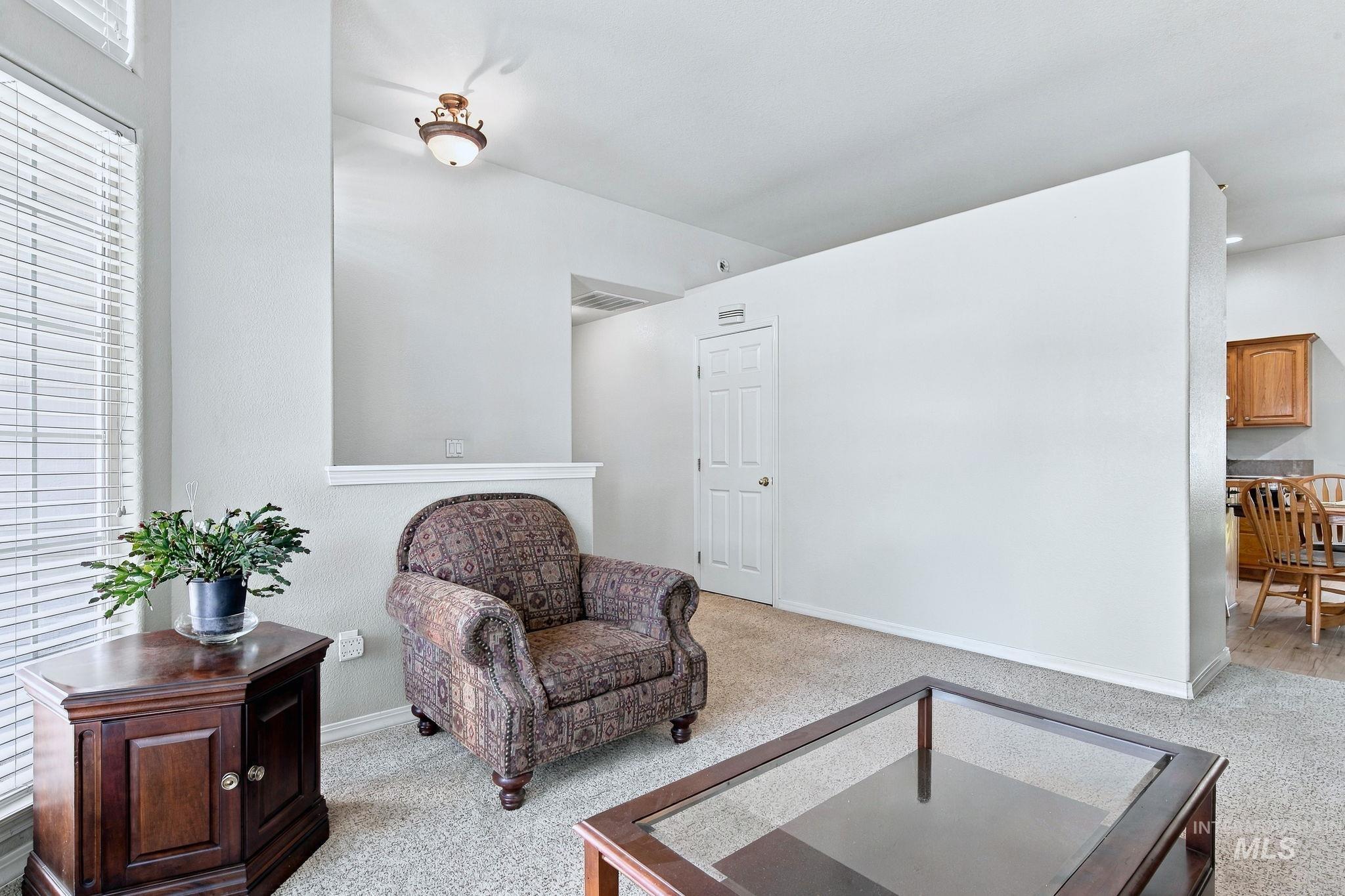 3026 N Lochsa Ave Property Photo 5