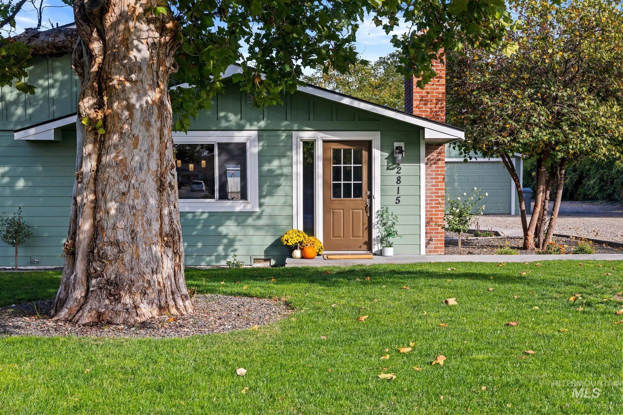 2815 Airport Property Photo 1