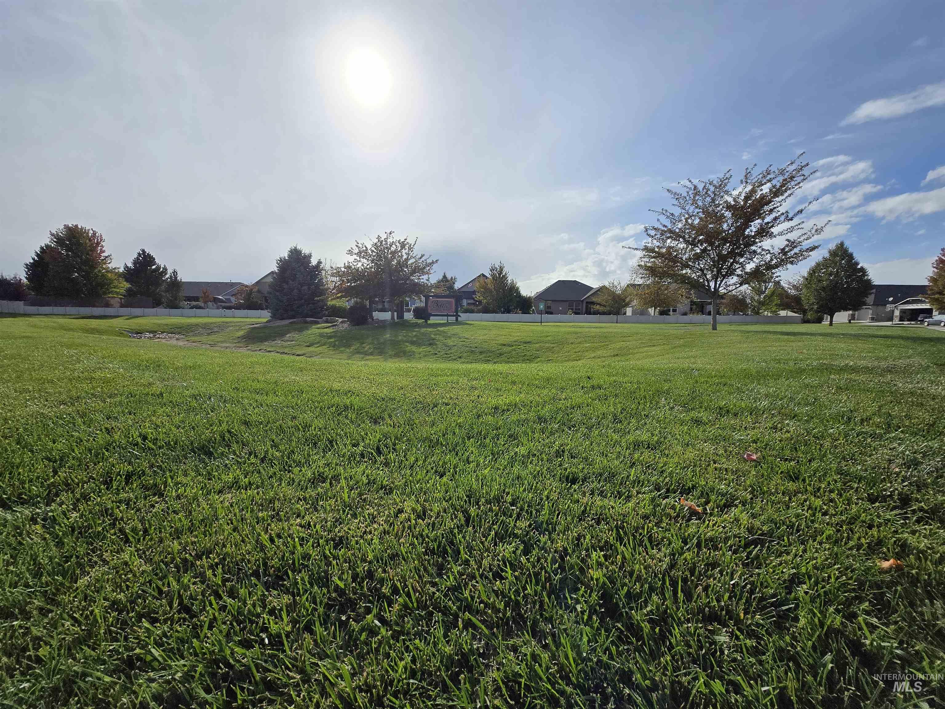 2174 E Deerhill Dr. Property Photo 37
