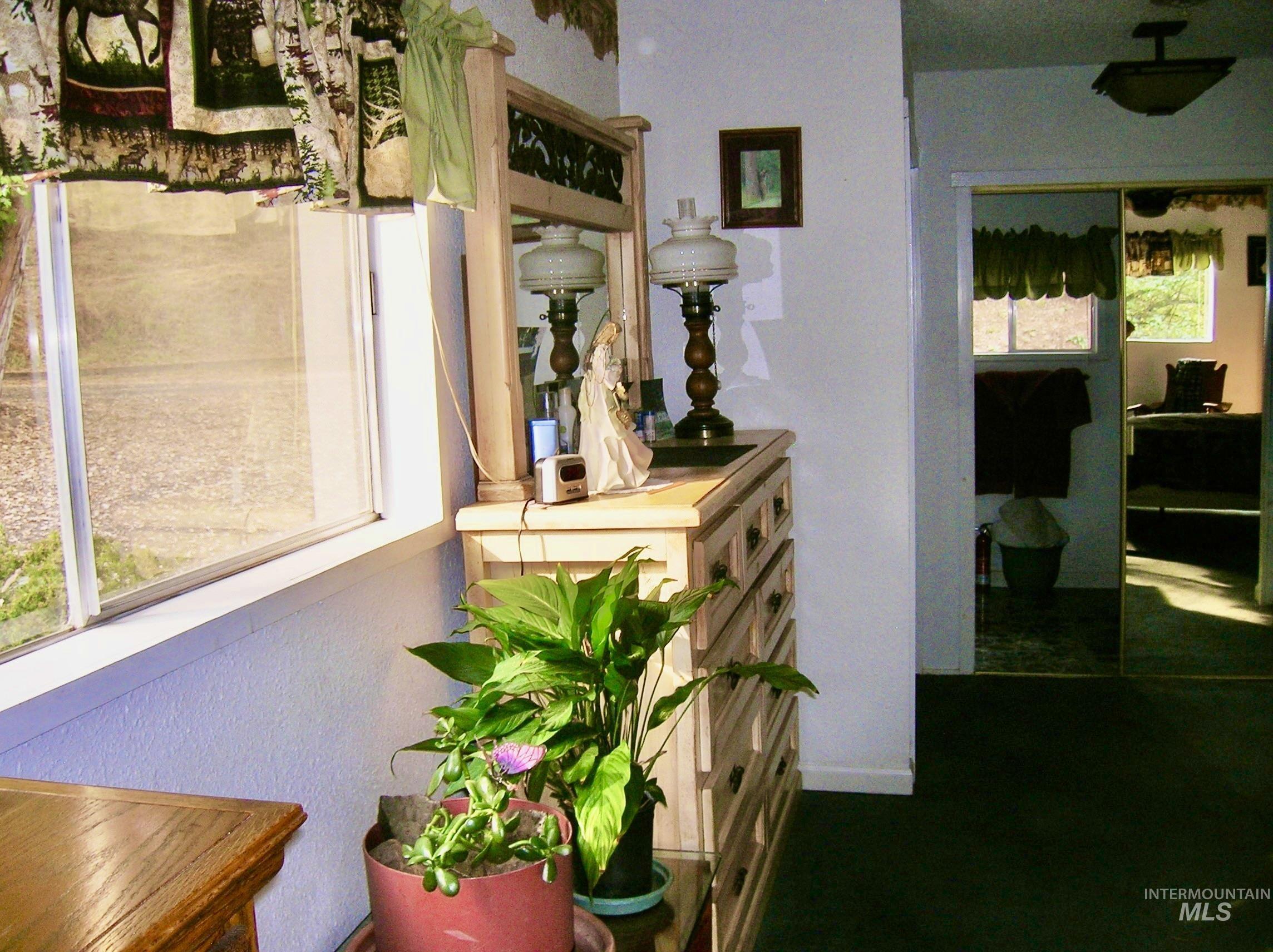 307 Locust Road Property Photo 28