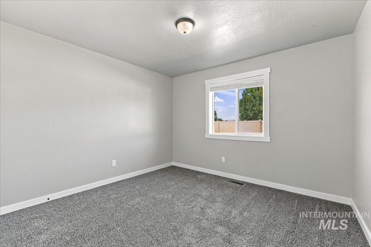 394 W Aspen Ct. Property Photo 27