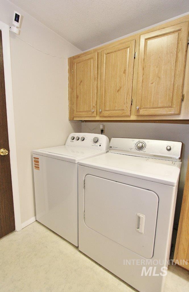 115 N Rowena Property Photo 15