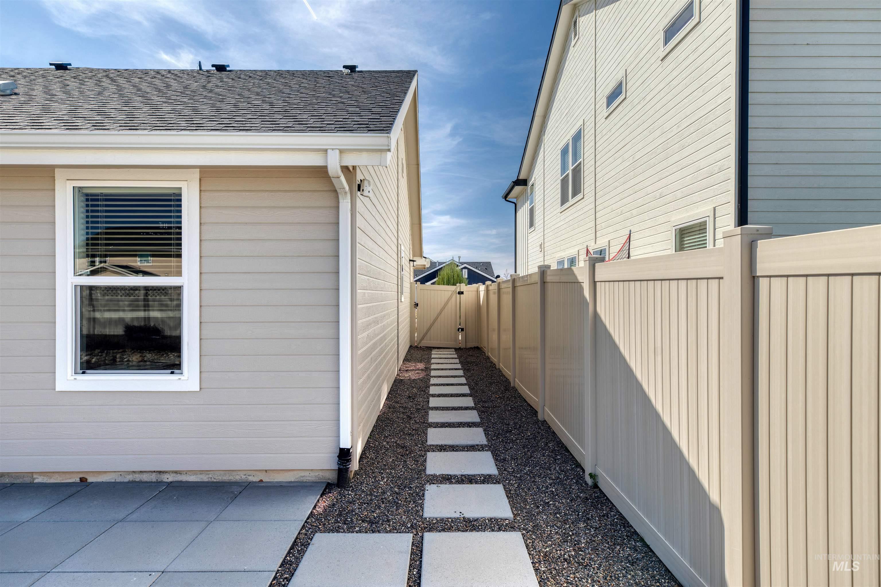 10288 Longtail Dr. Property Photo 35