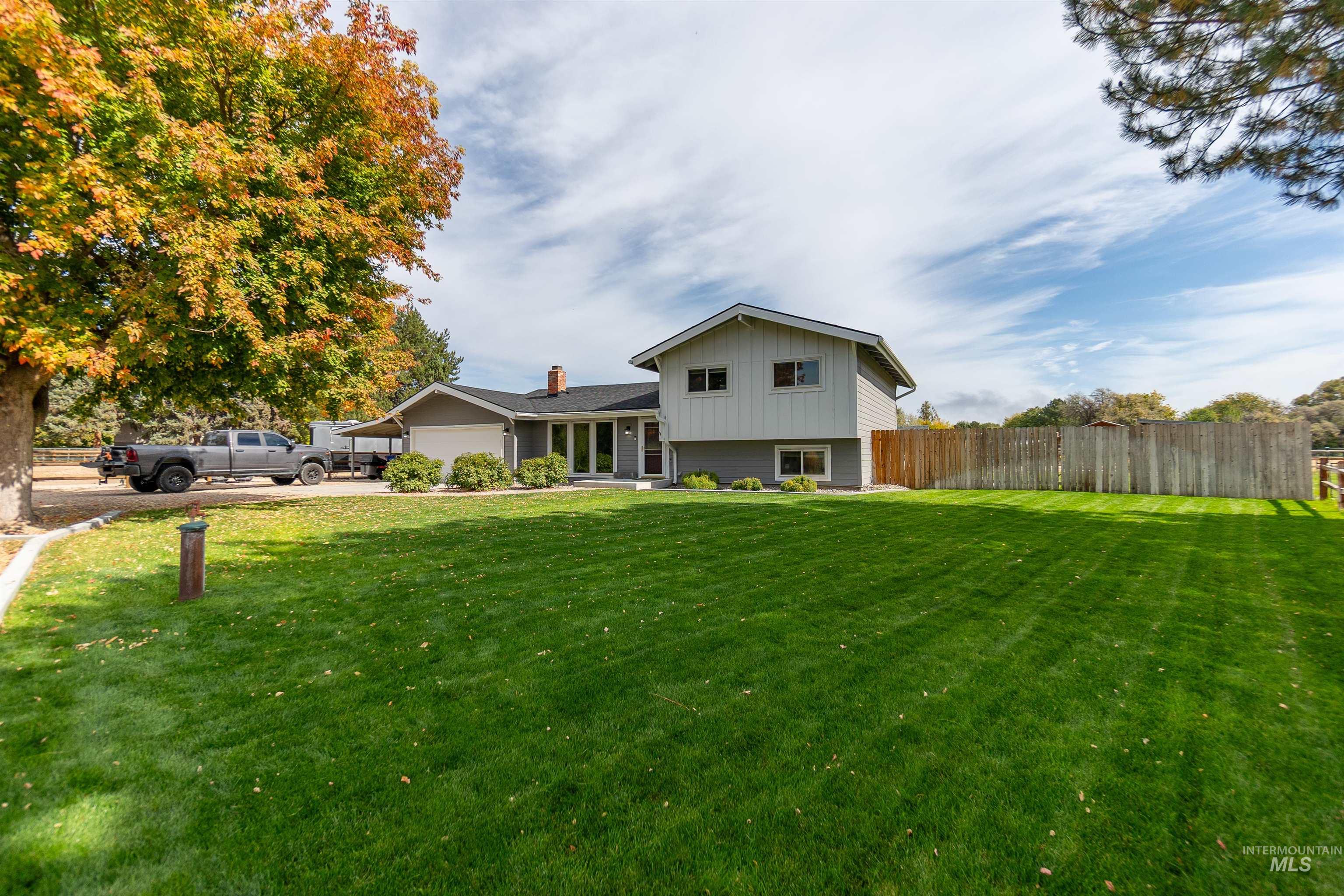 5224 S Valley St Property Photo 8