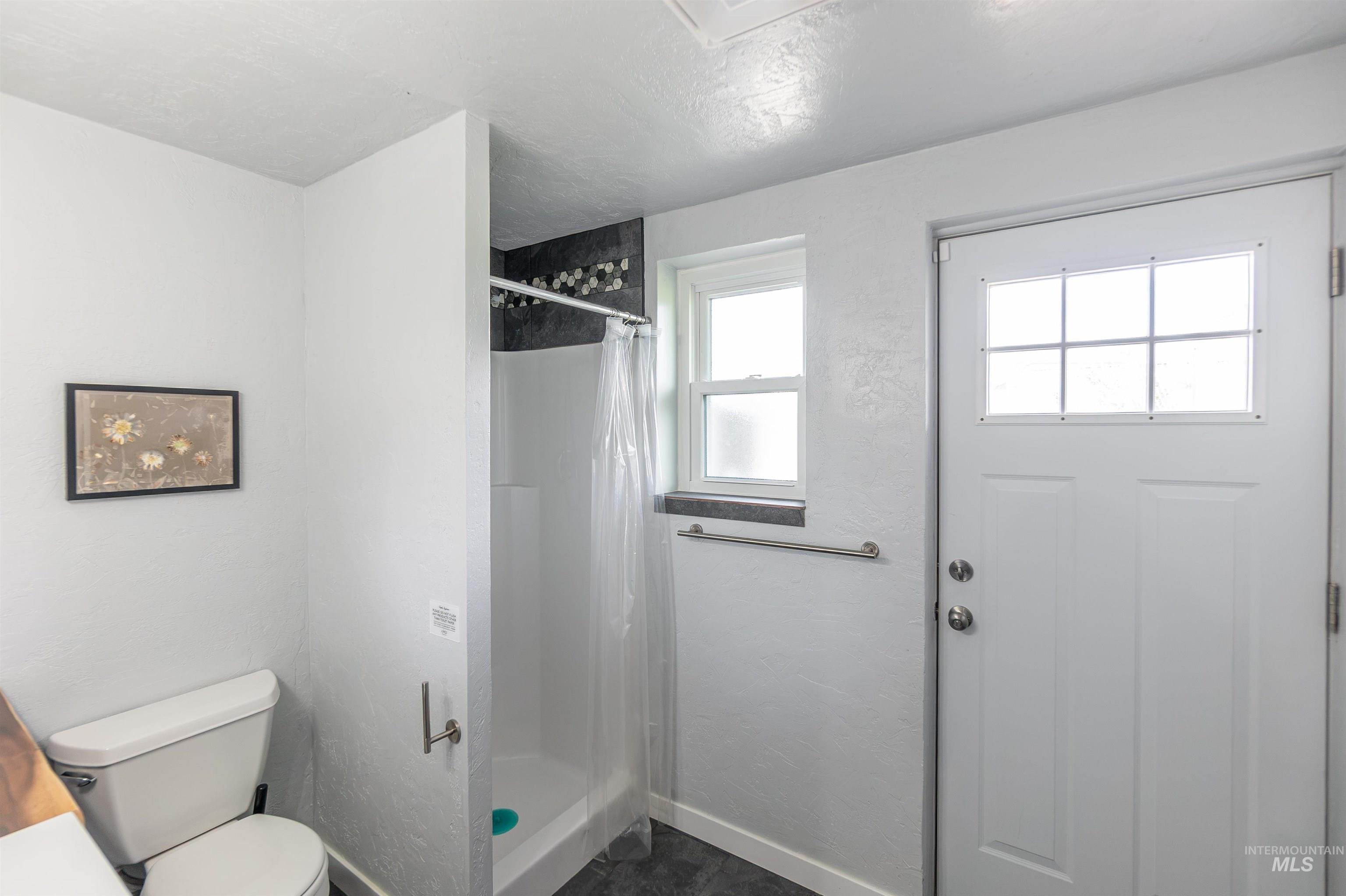 5224 S Valley St Property Photo 32