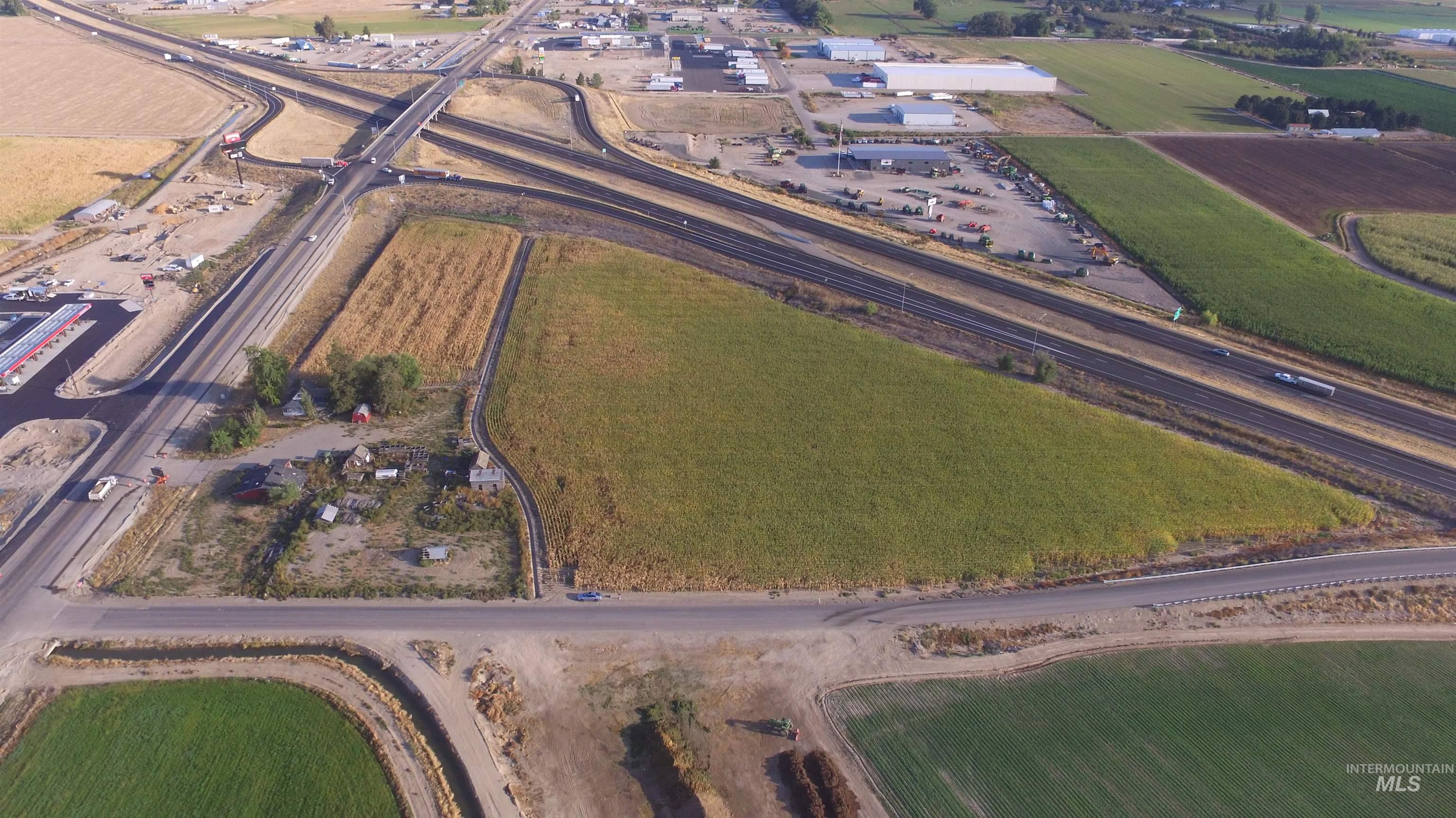 6000 Highway 95 Property Photo 3