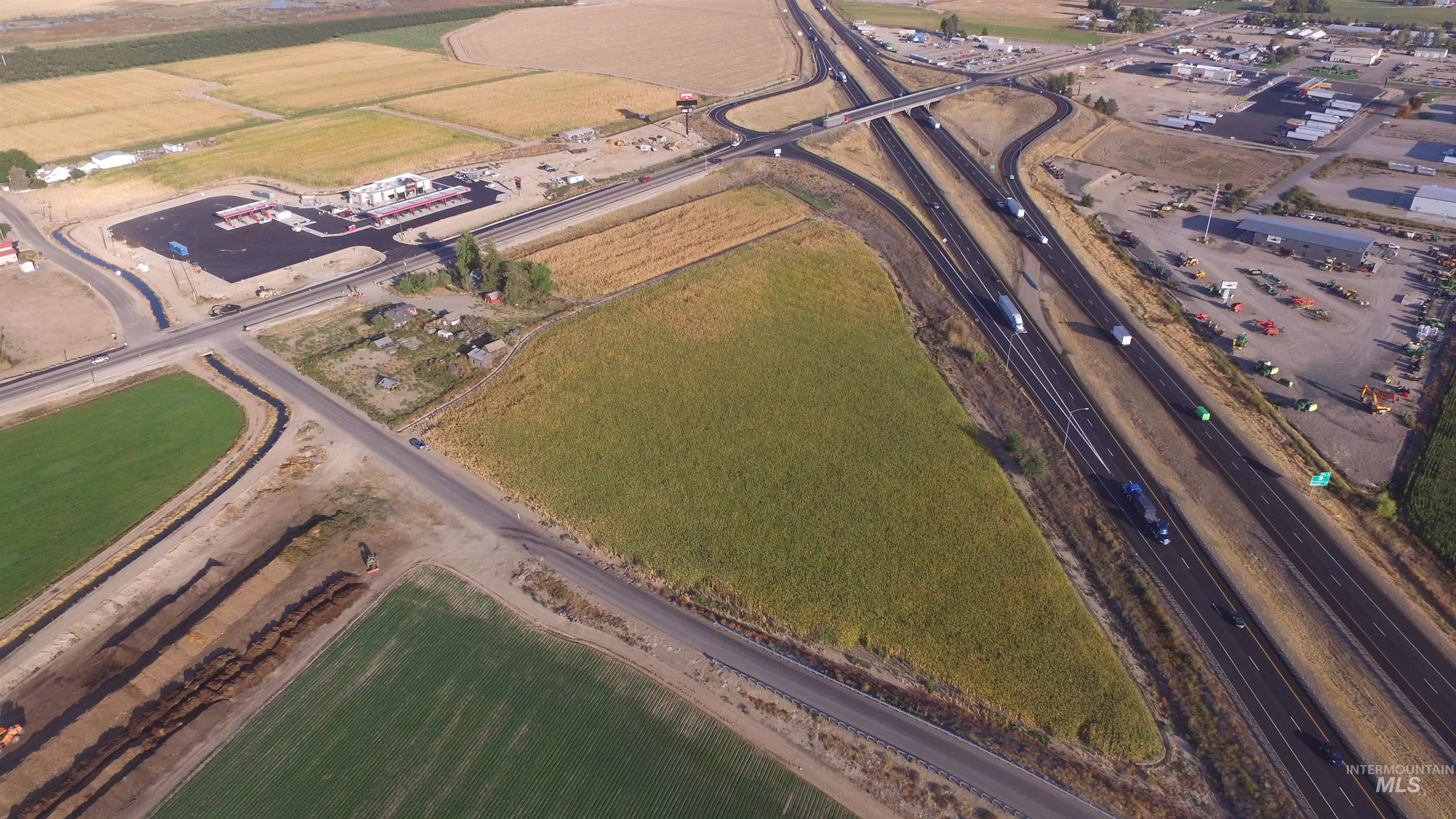 6000 Highway 95 Property Photo 5