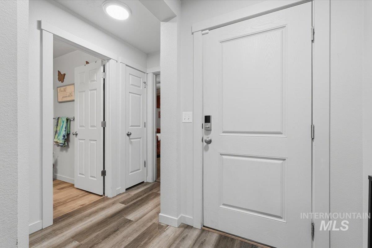 12871 Carkhill St. Property Photo 8