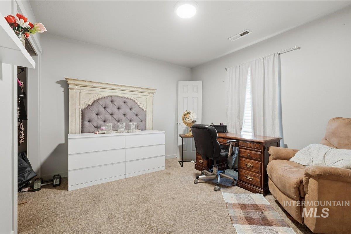 12871 Carkhill St. Property Photo 13