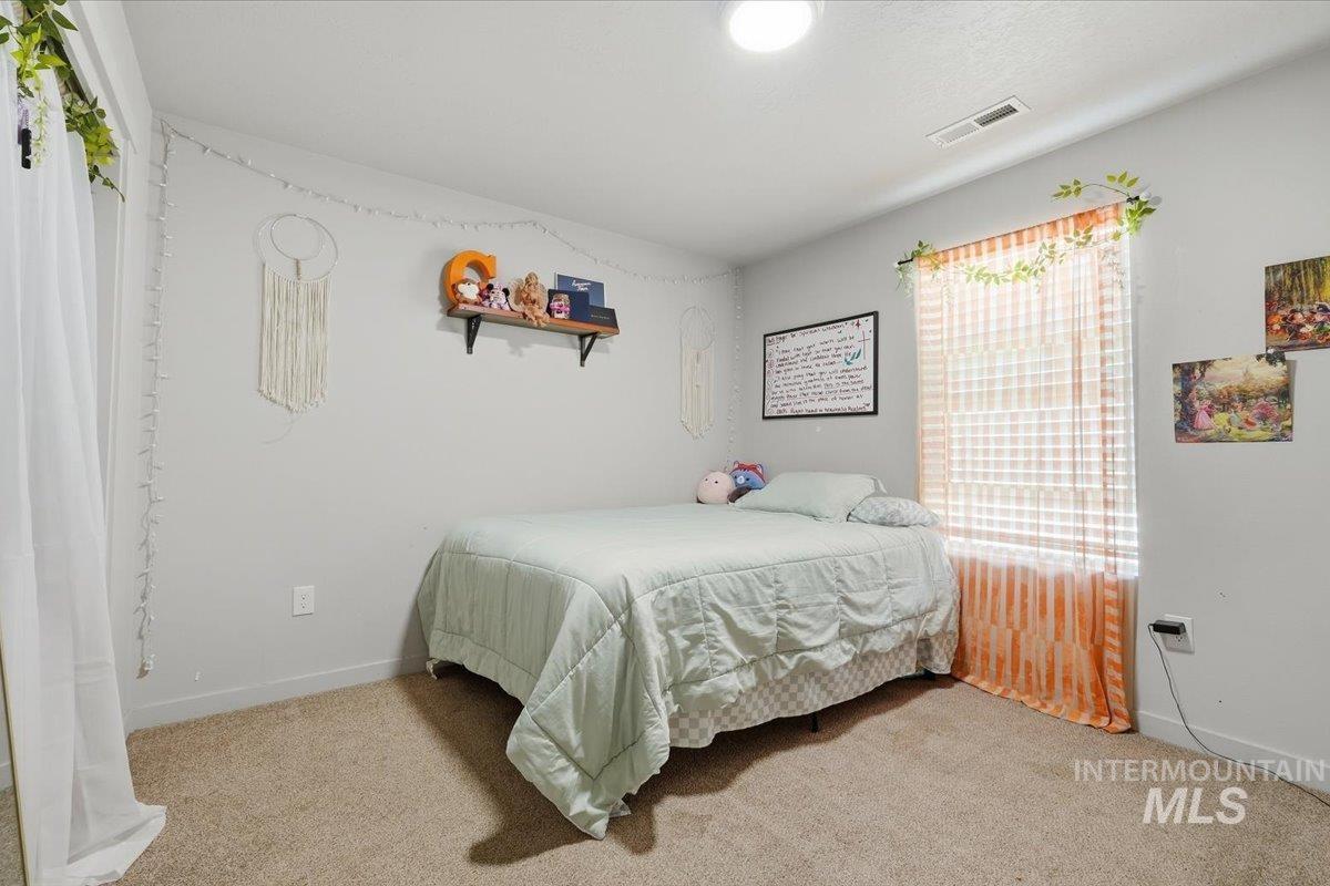 12871 Carkhill St. Property Photo 15