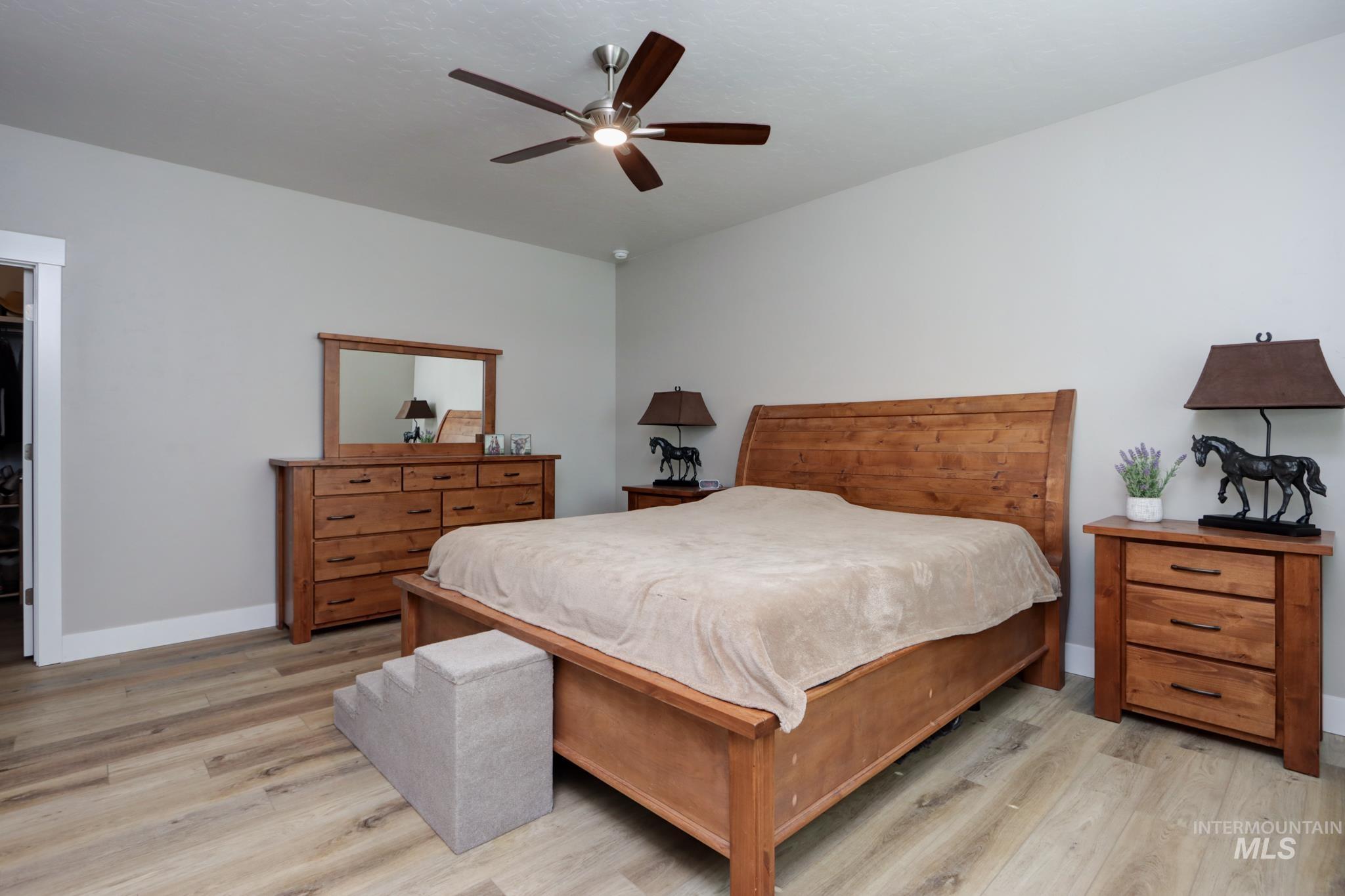 2649 Laidlaw Dr Property Photo 24