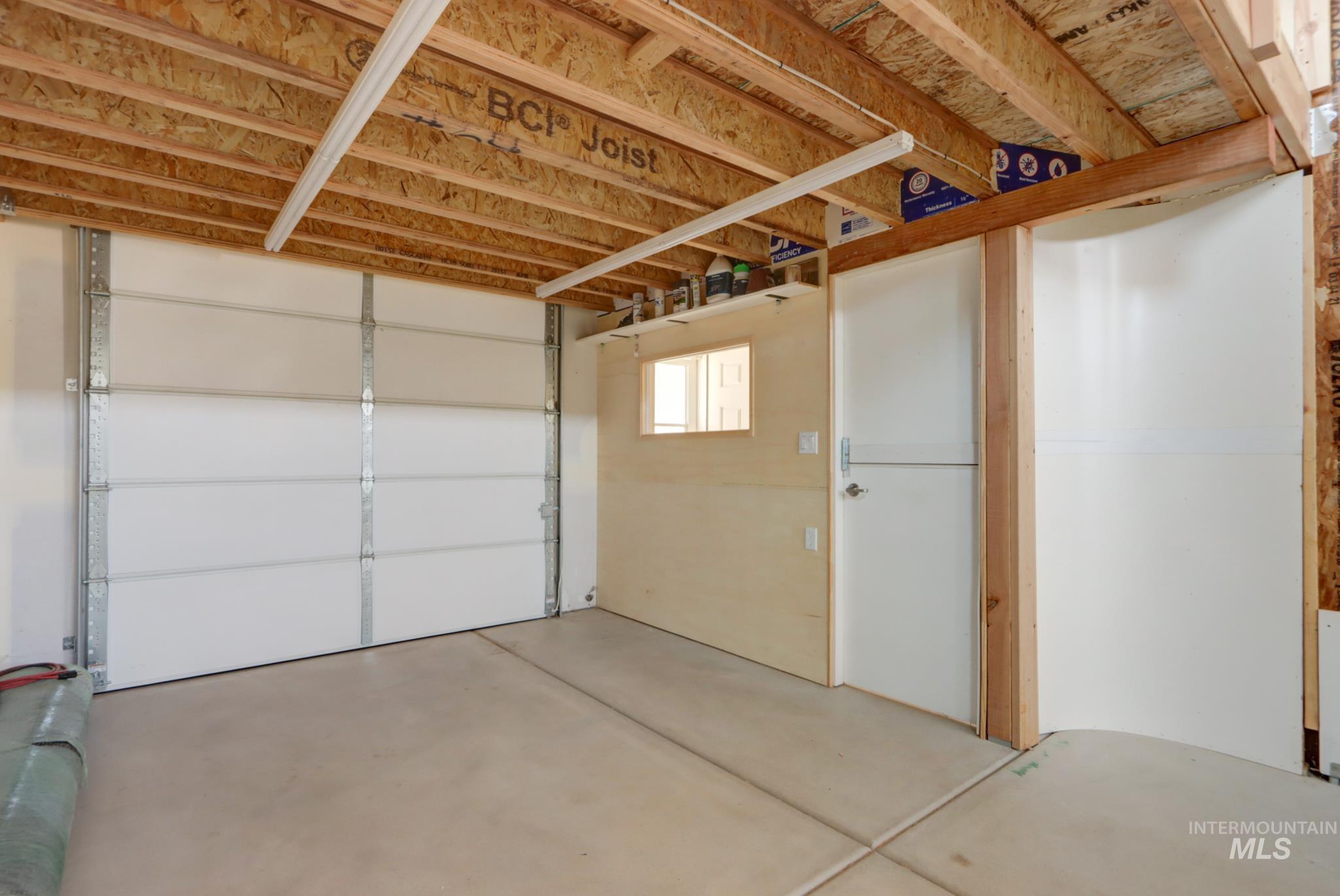 2649 Laidlaw Dr Property Photo 39