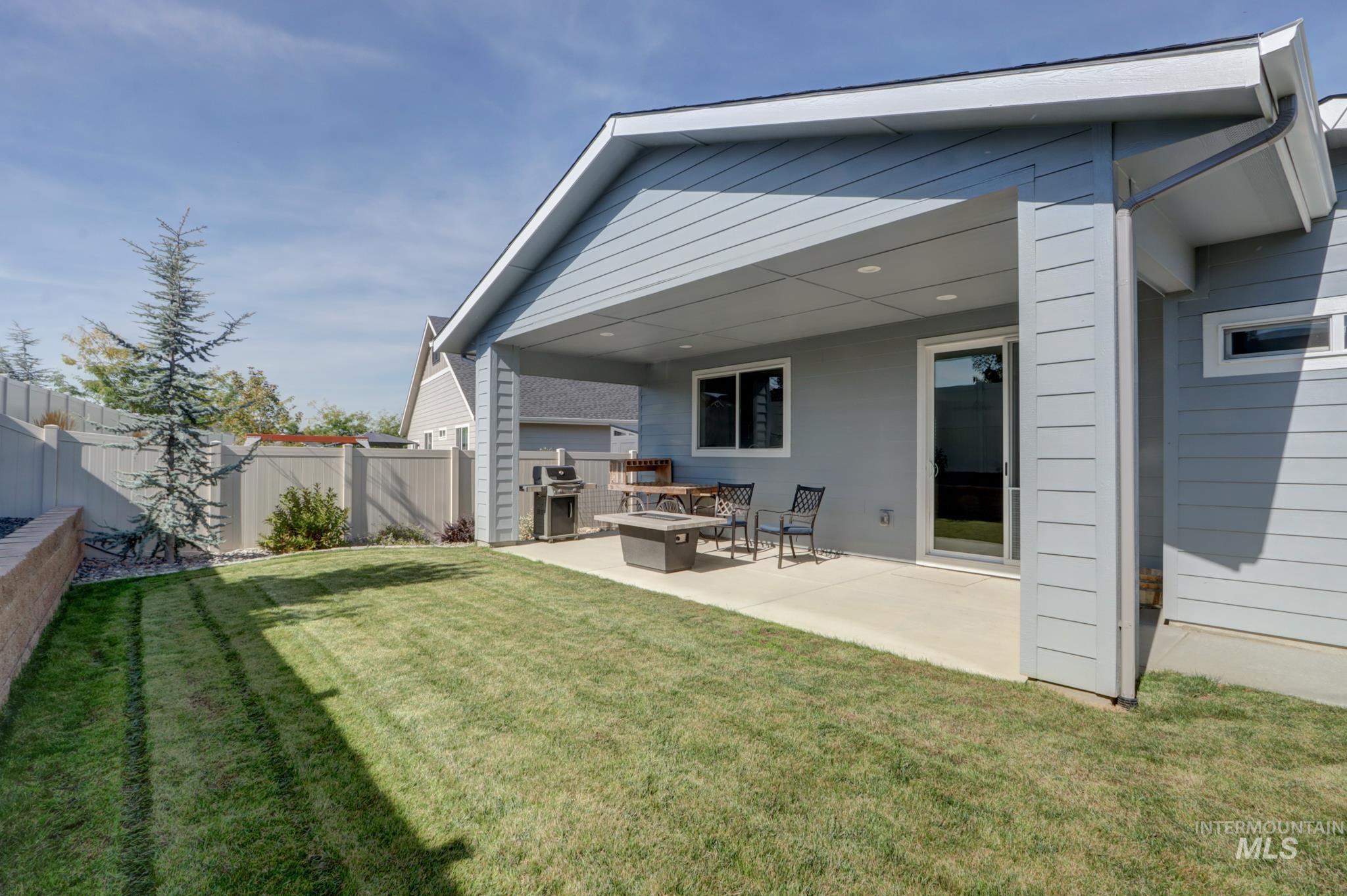 2649 Laidlaw Dr Property Photo 47