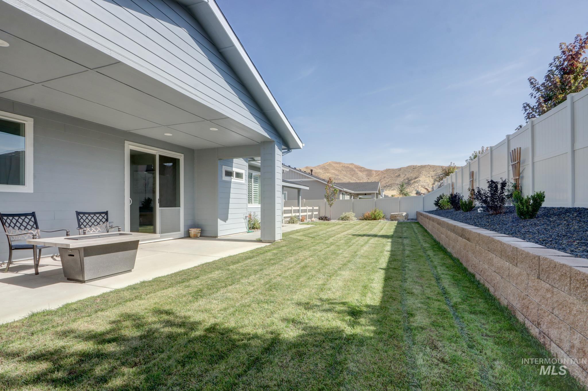 2649 Laidlaw Dr Property Photo 48