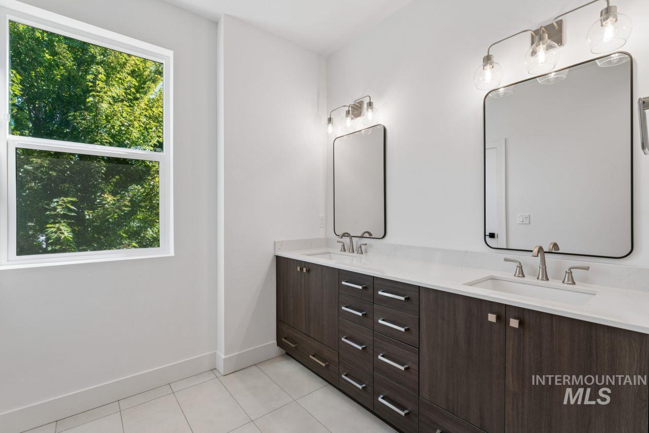 6925 E Bonsall St Property Photo 8