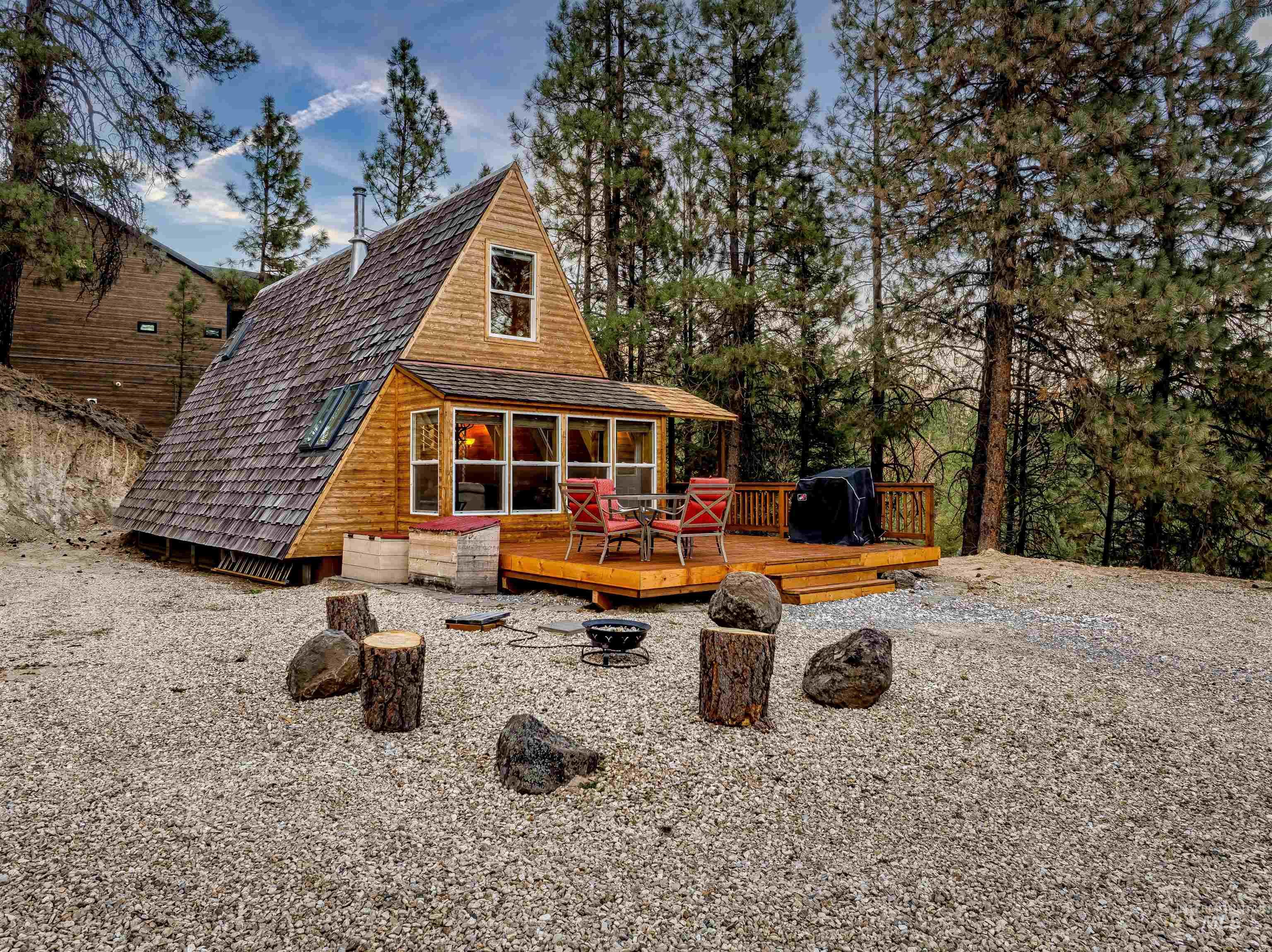 60 Wilderness Ranch Rd Property Photo 2