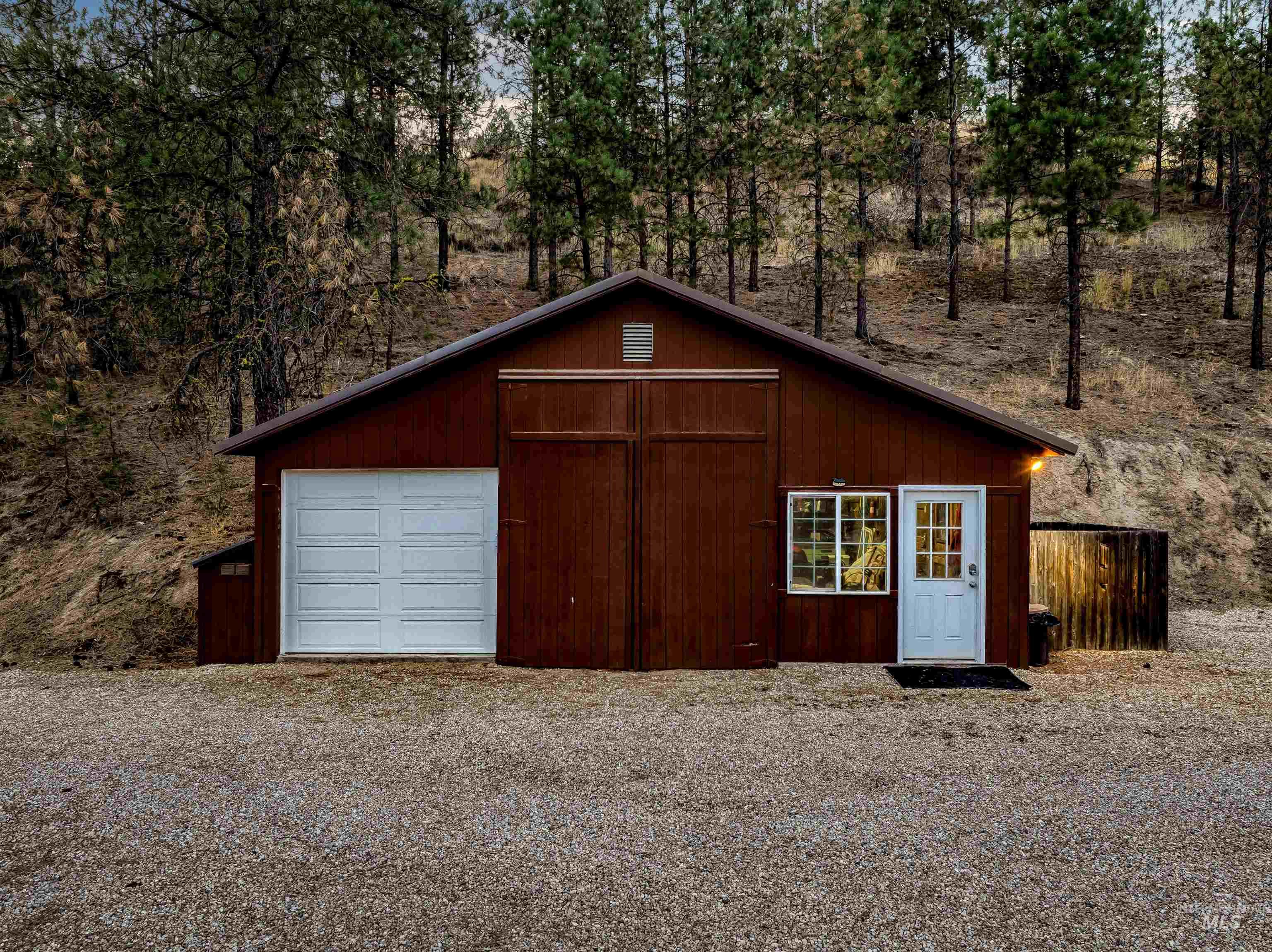 60 Wilderness Ranch Rd Property Photo 8
