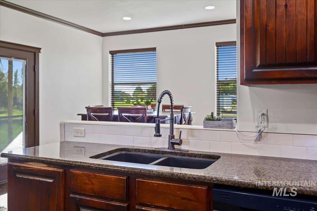 7 Northridge Way Property Photo 13