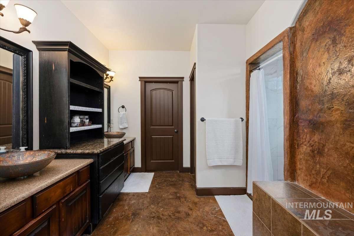 7 Northridge Way Property Photo 25