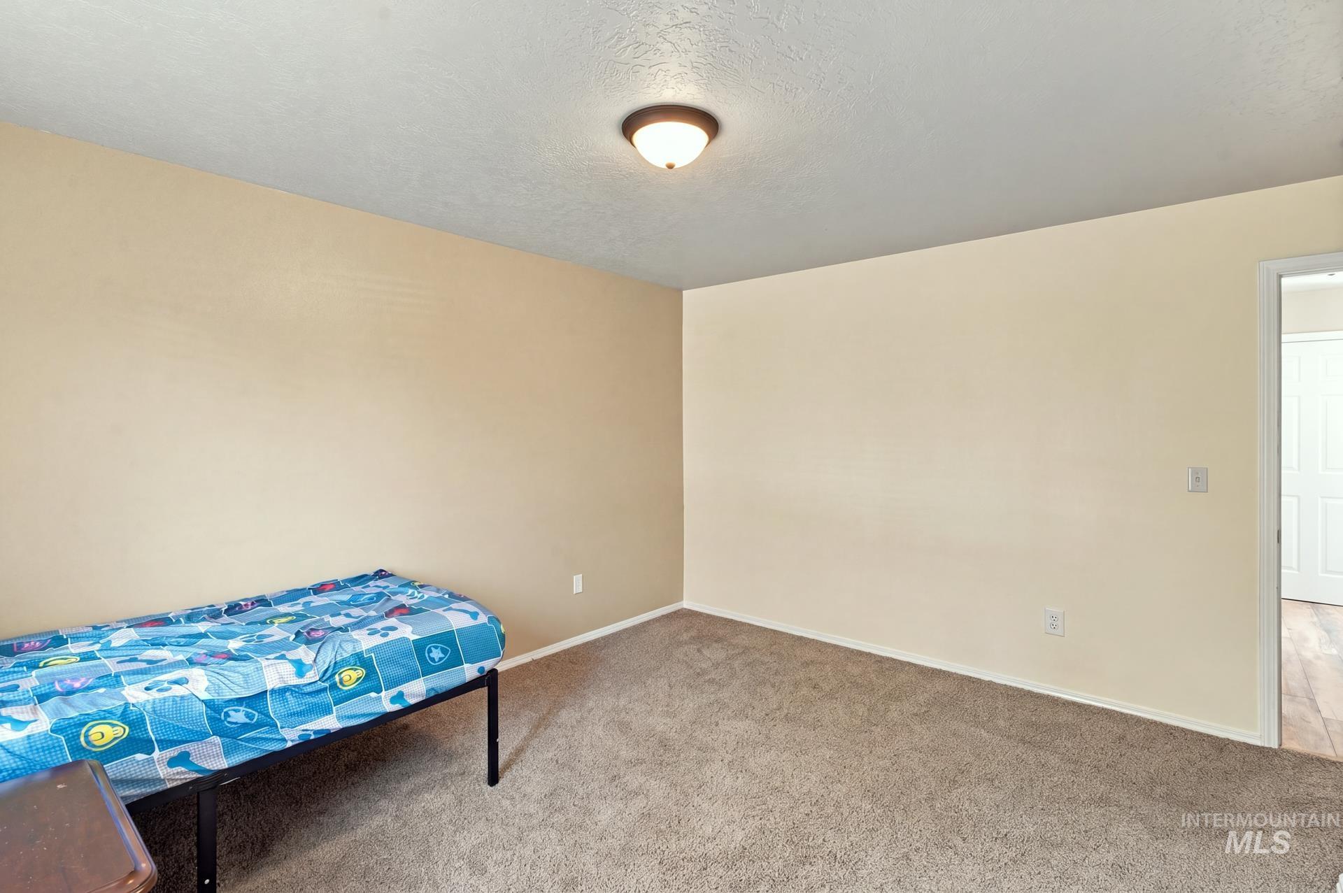 2342 N Alcorn Pl Property Photo 19