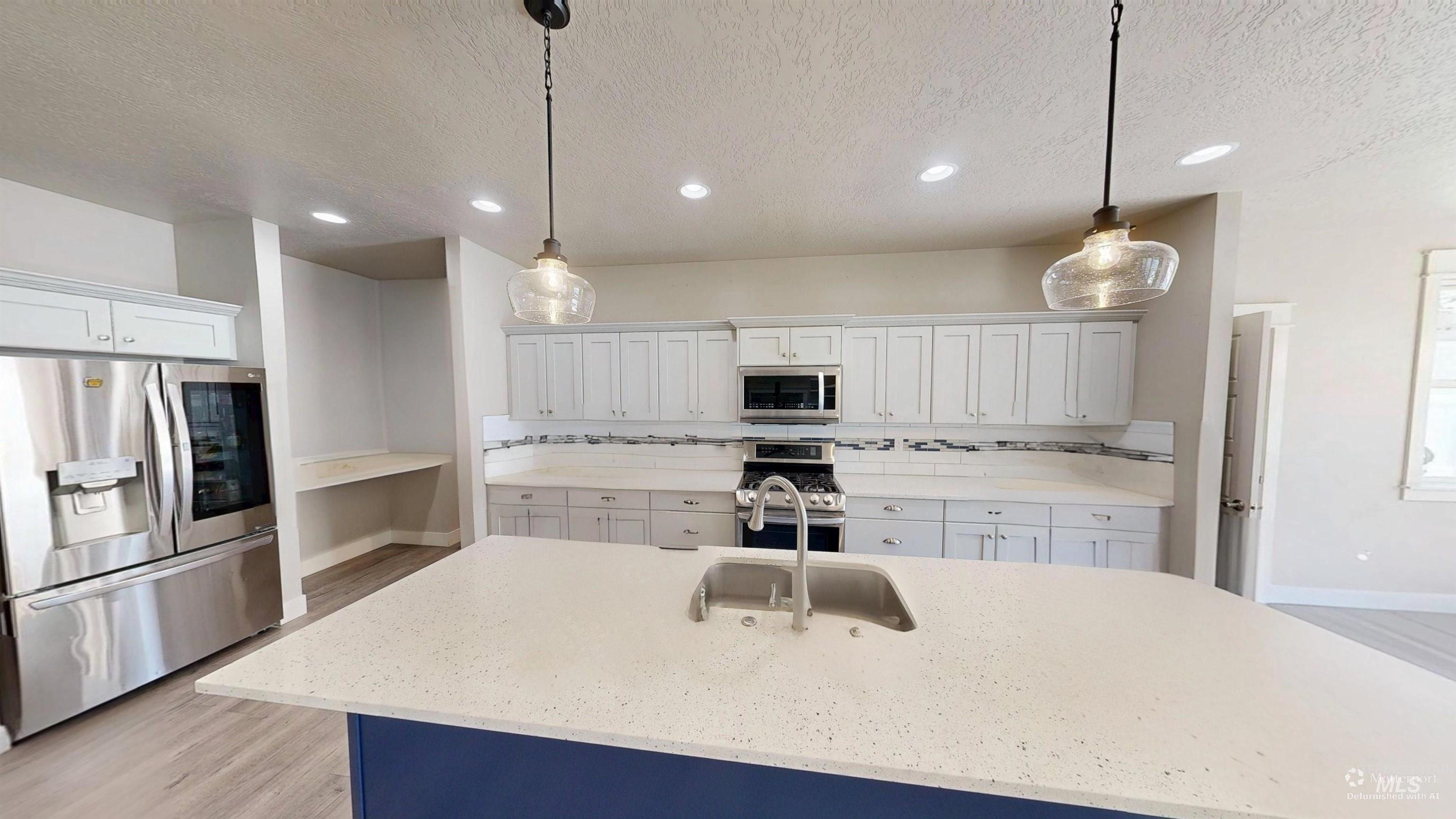 4155 Whistling Heights Way Property Photo 11