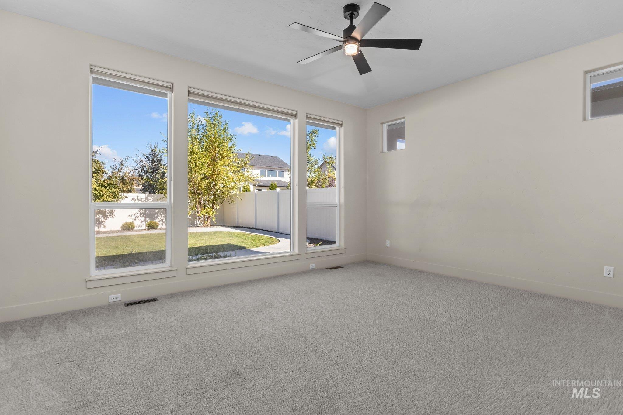 8376 W Brooks Dr Property Photo 16