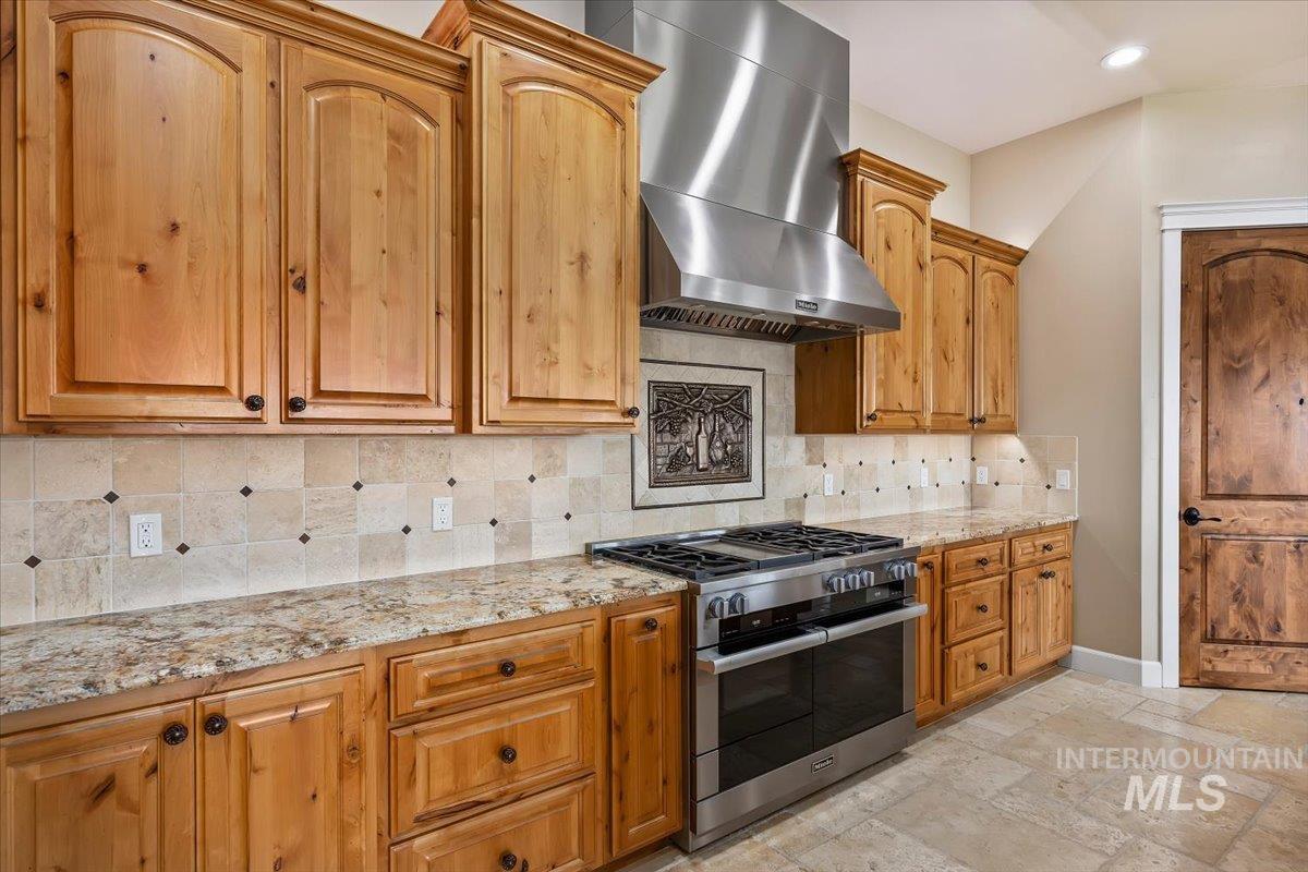 465 Canyon Rim Rd Property Photo 18