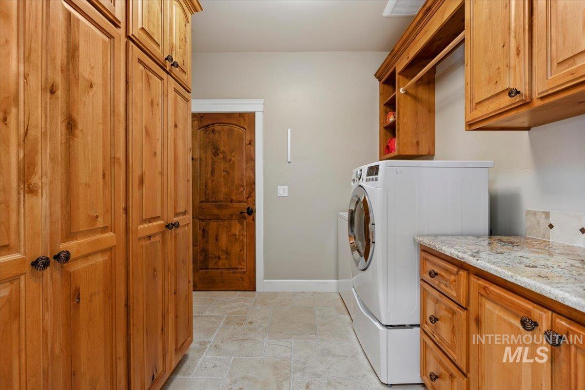 465 Canyon Rim Rd Property Photo 31