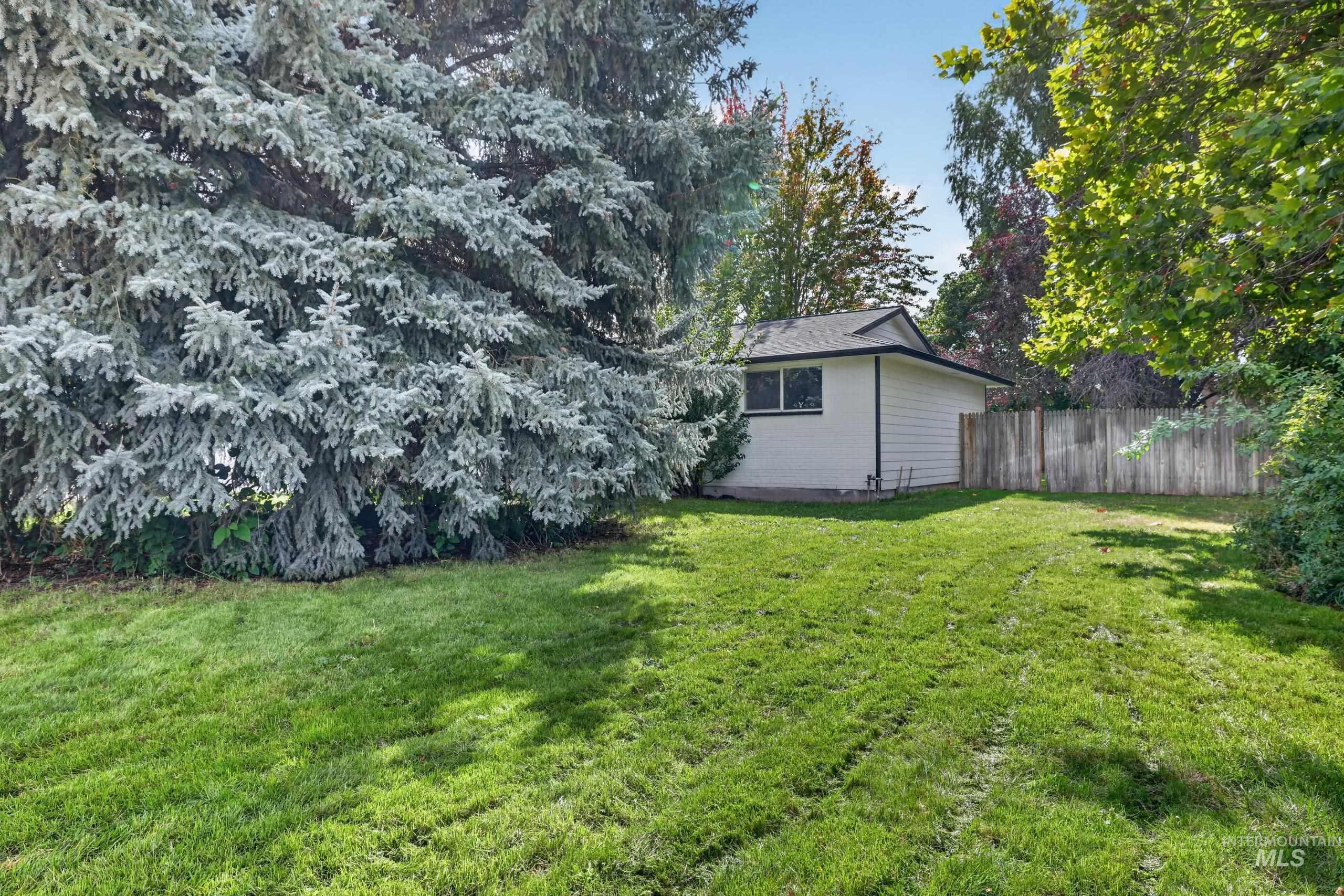 9055 W Highlander Rd Property Photo 31