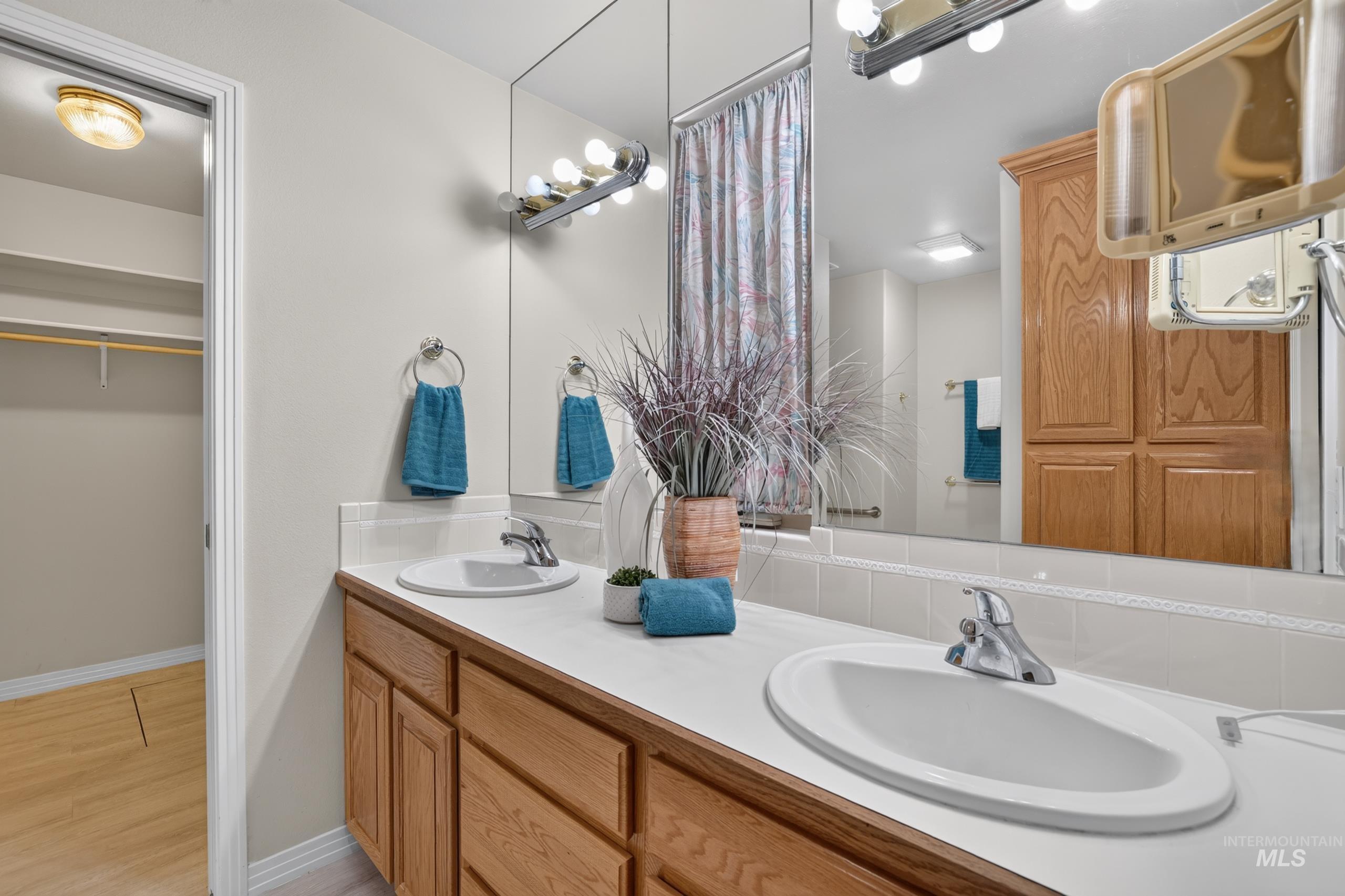 3896 N Bayou Lane Property Photo 33
