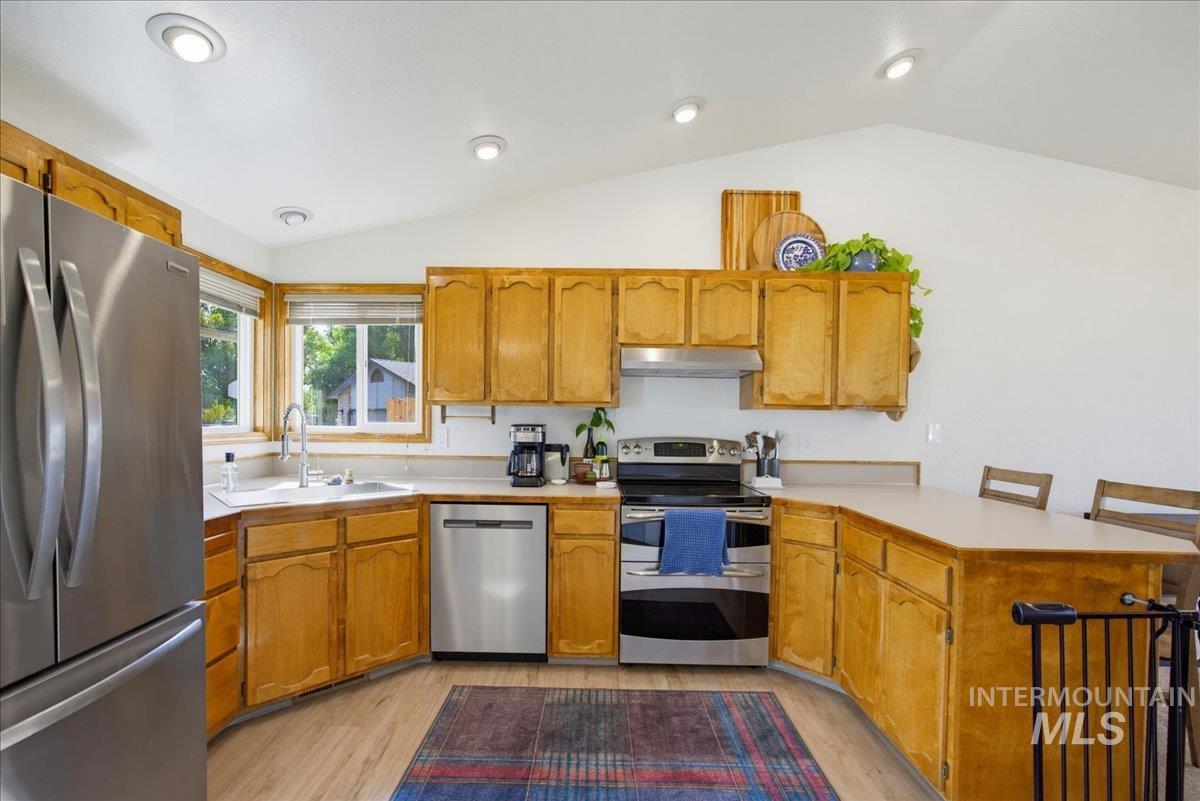 3321 N Lena Pl. Property Photo 8
