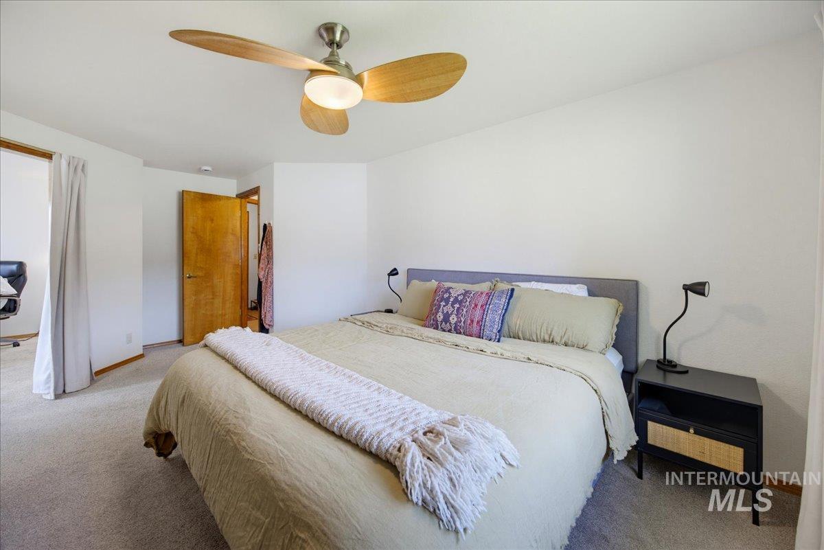 3321 N Lena Pl. Property Photo 11