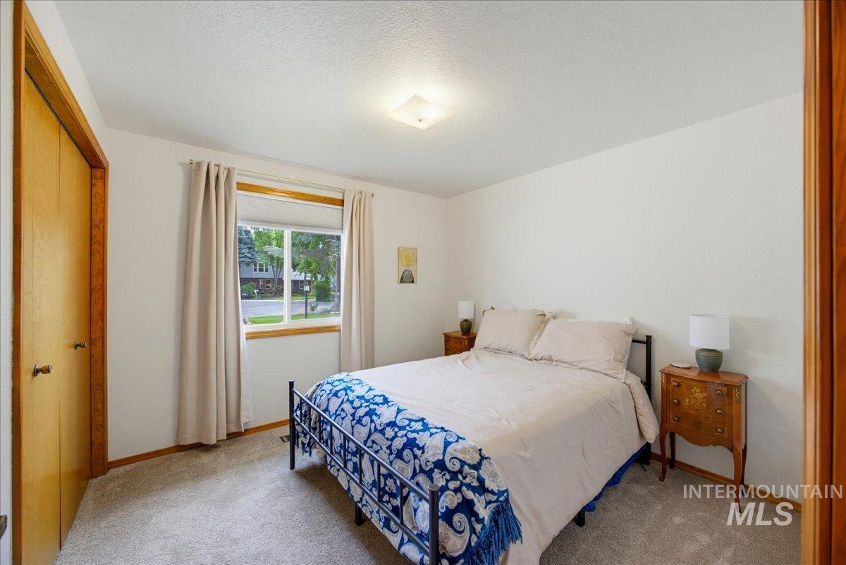 3321 N Lena Pl. Property Photo 15