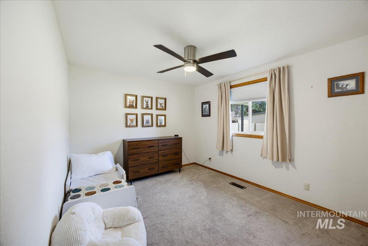 3321 N Lena Pl. Property Photo 16