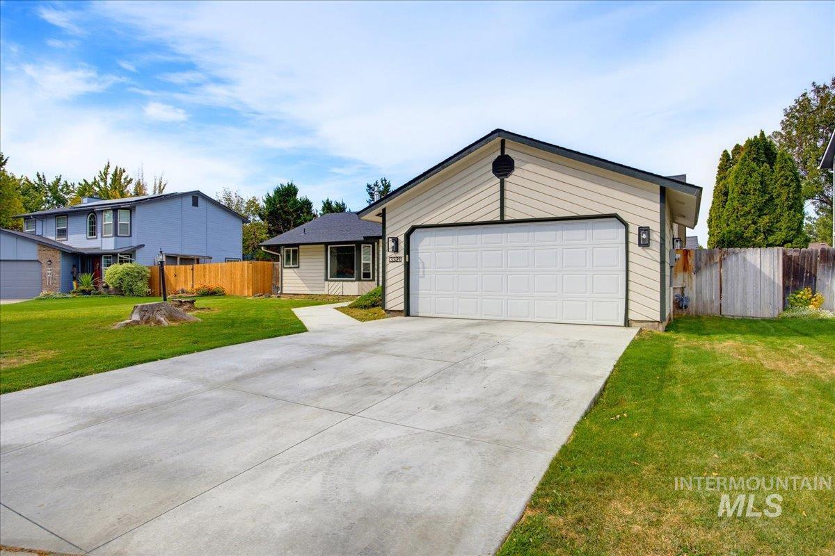 3321 N Lena Pl. Property Photo 24