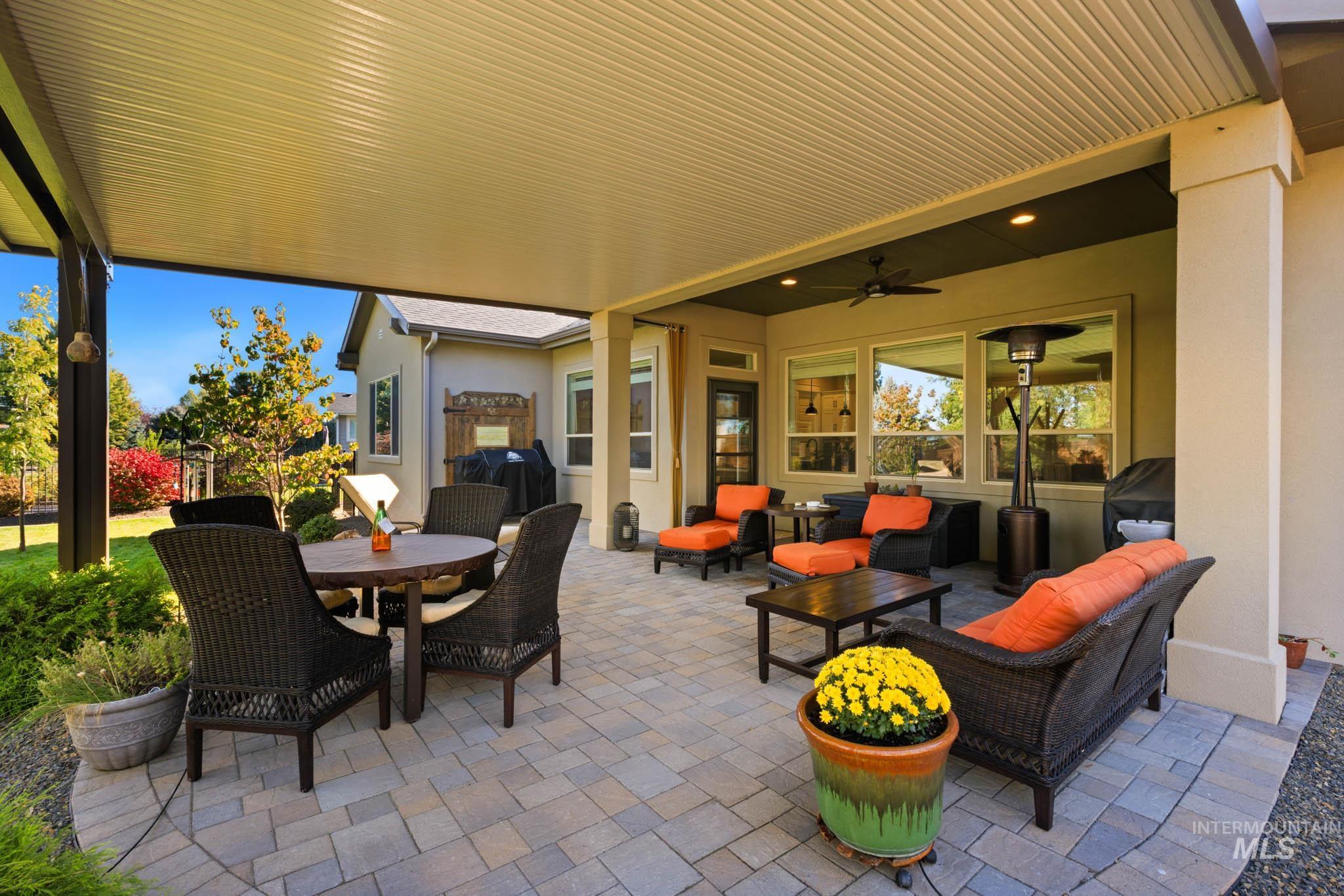9608 W Twisted Vine Dr Property Photo 16