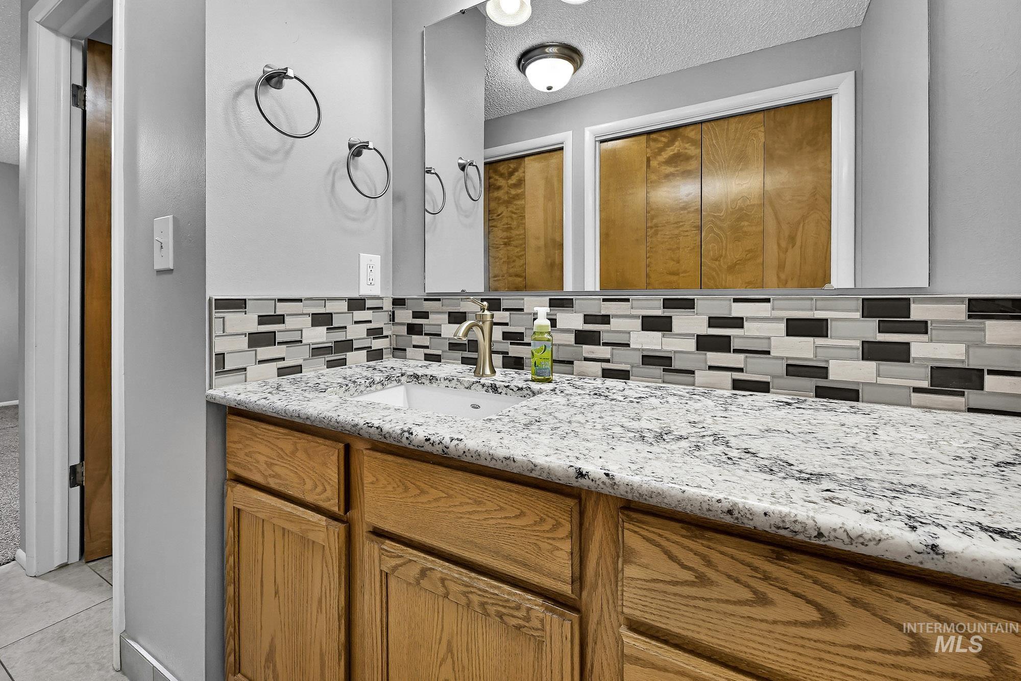 7625 W Cherrywood Dr Property Photo 17