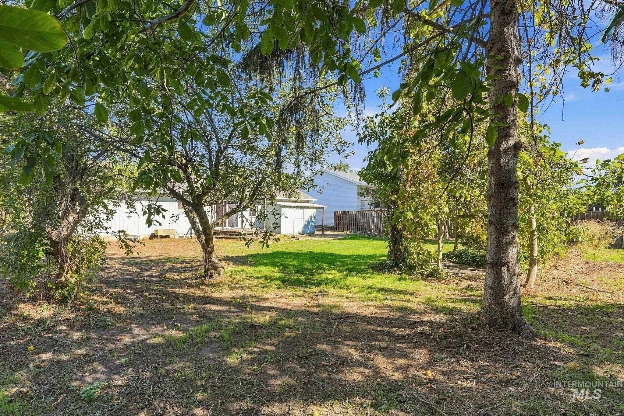 2006 Powers Drive Property Photo 4