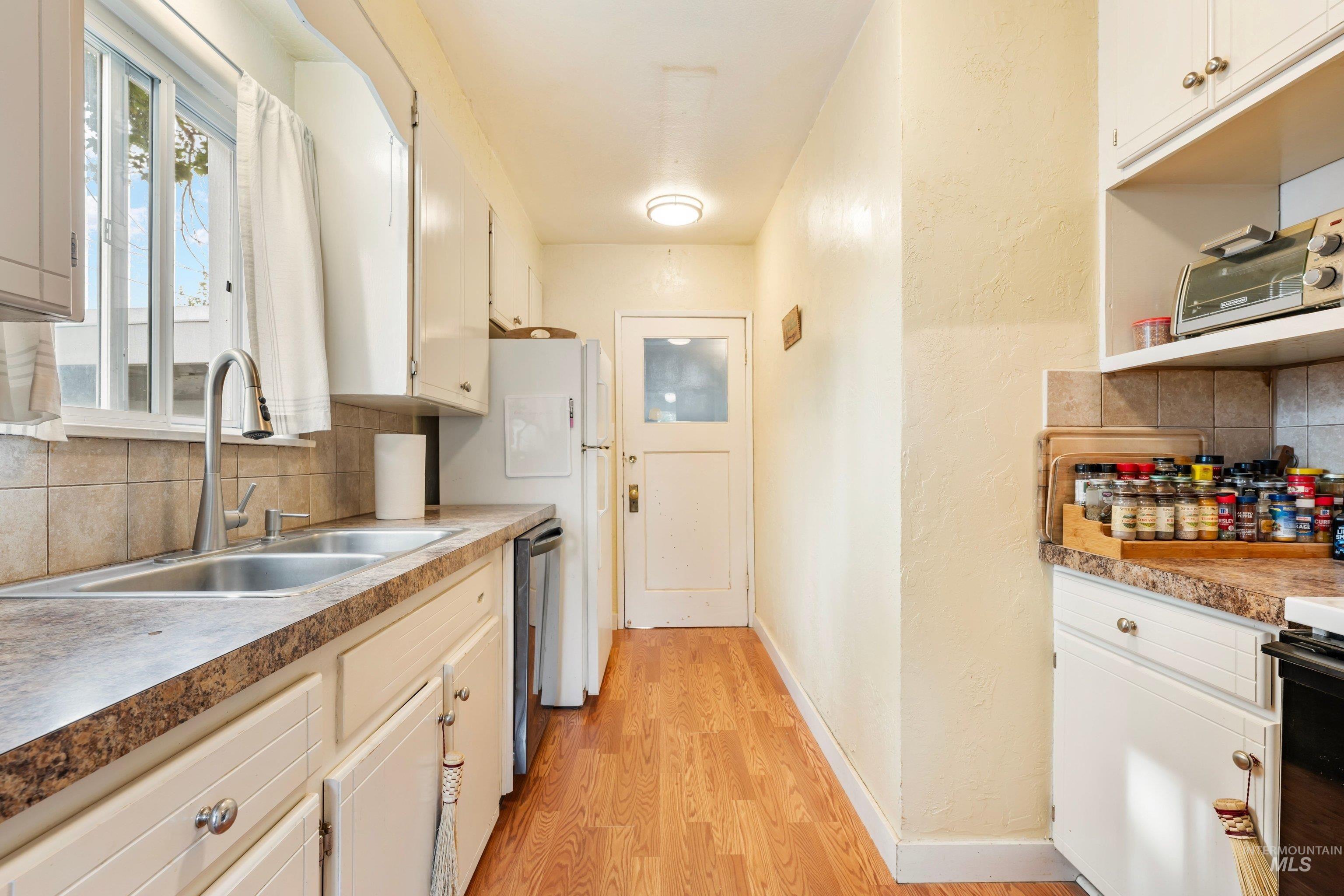 1707 4th St S Property Photo 10