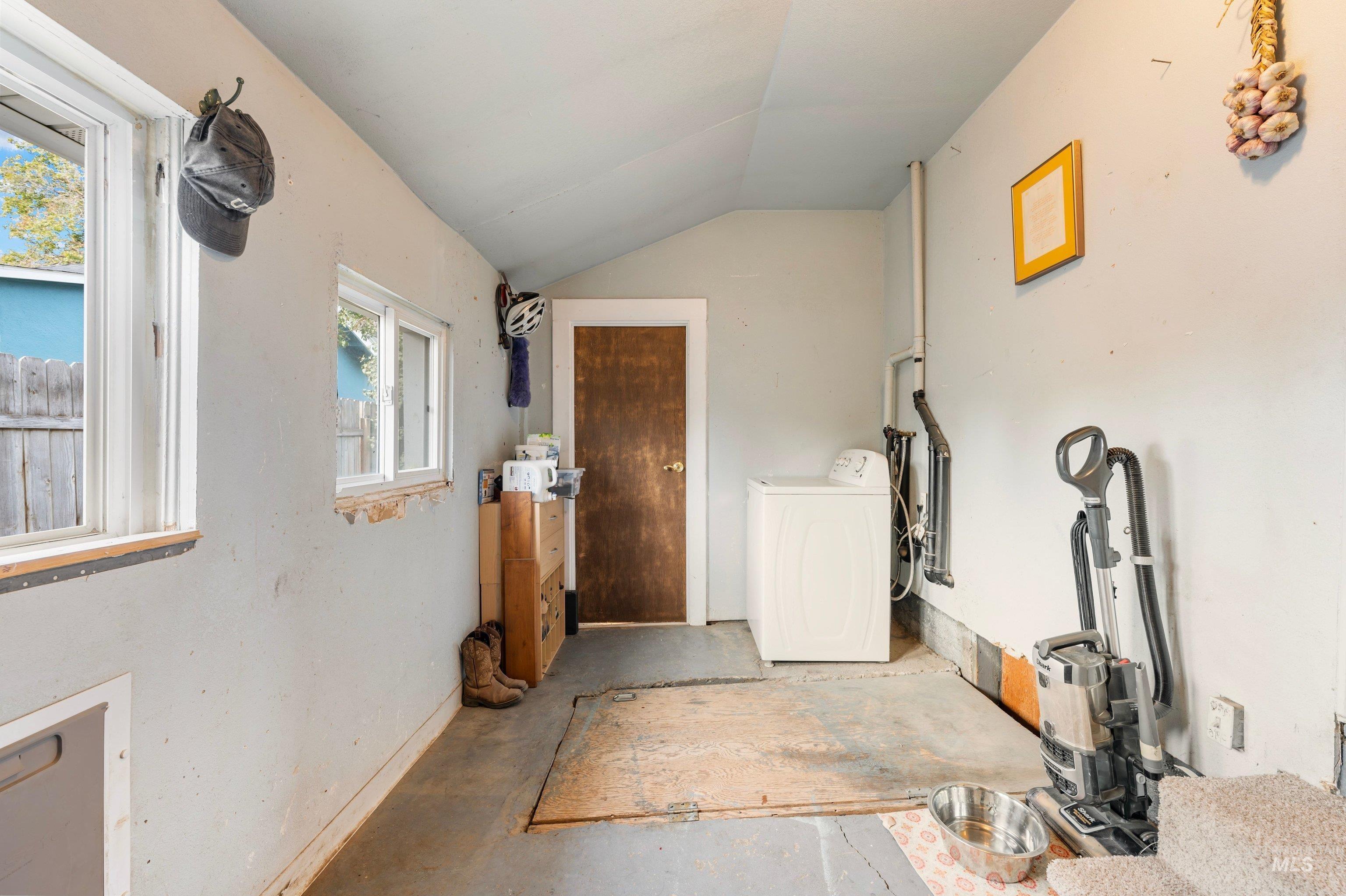 1707 4th St S Property Photo 20