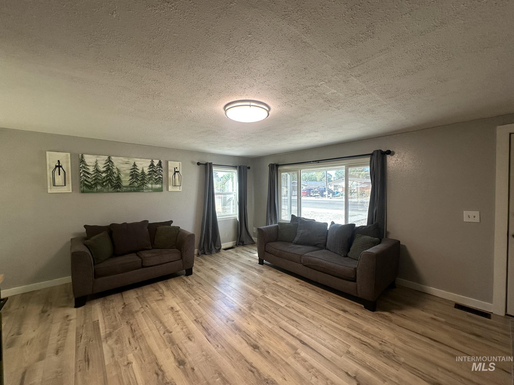 1810 Allen Ave Property Photo 4