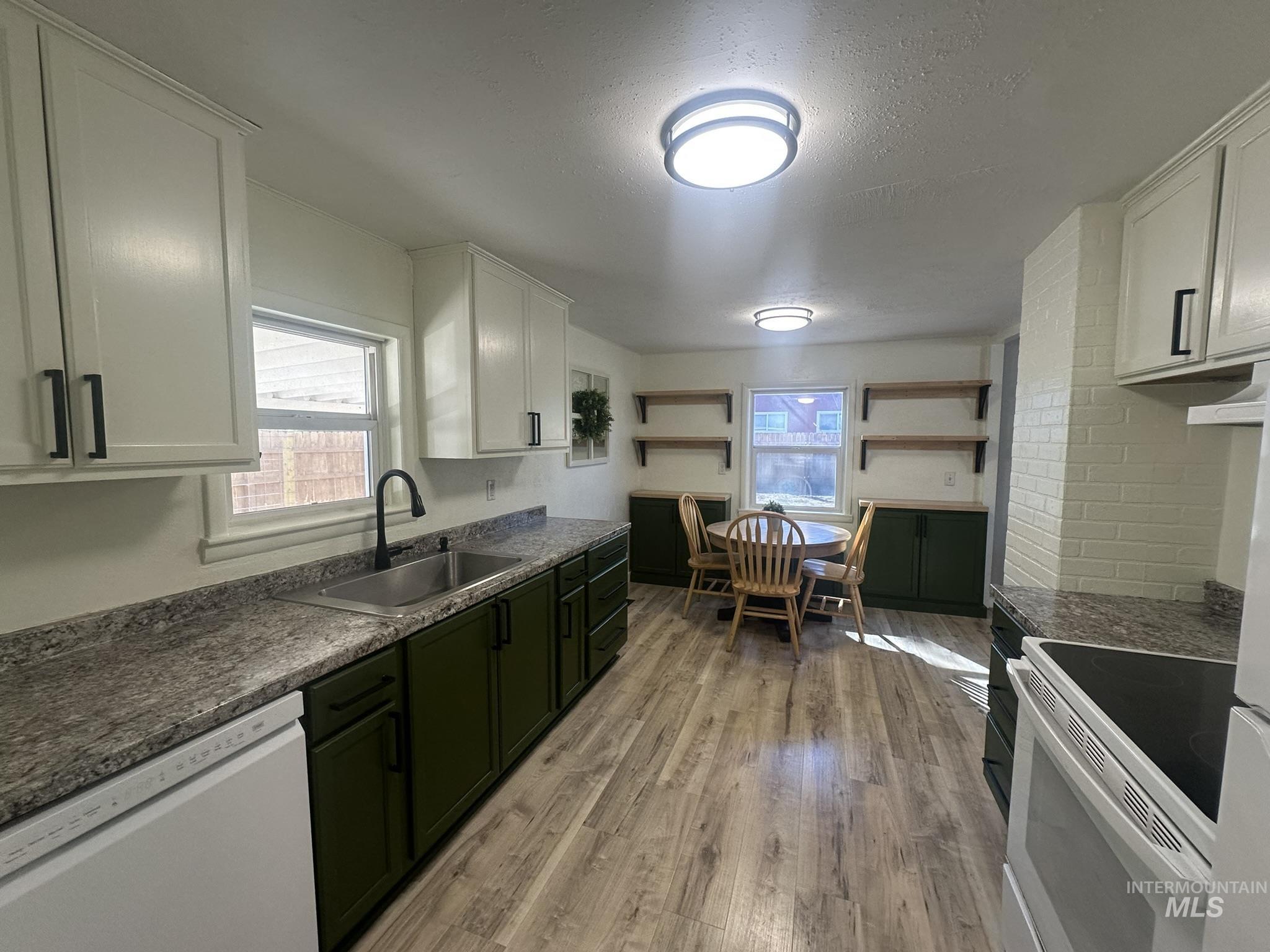 1810 Allen Ave Property Photo 8