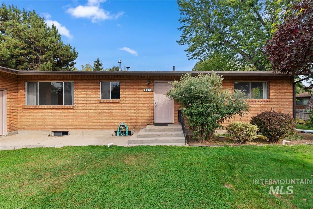 4828 W Kootenai Street Property Photo 6