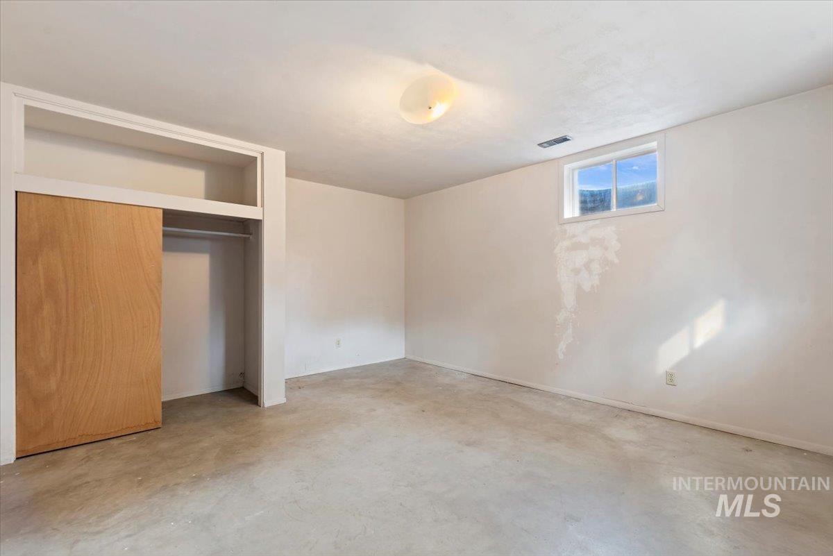 4828 W Kootenai Street Property Photo 25