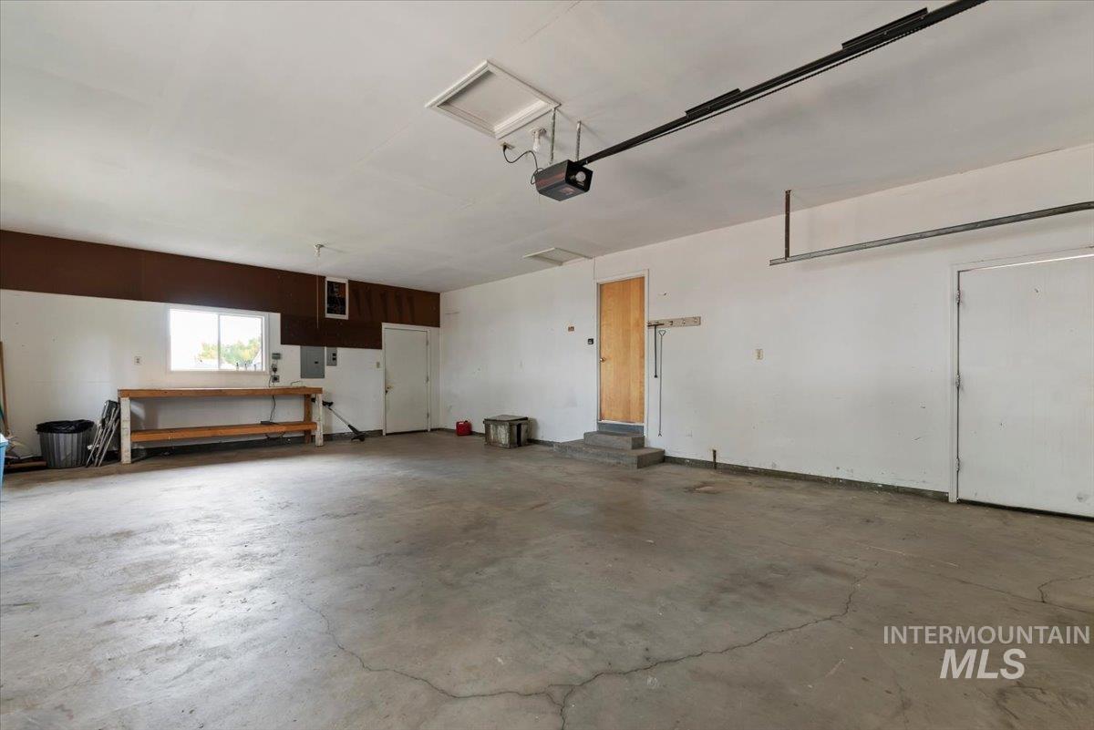 4828 W Kootenai Street Property Photo 28