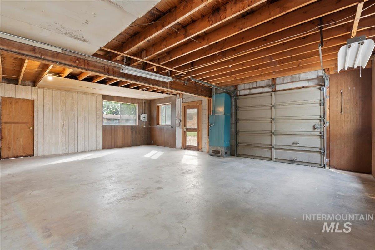 4828 W Kootenai Street Property Photo 31