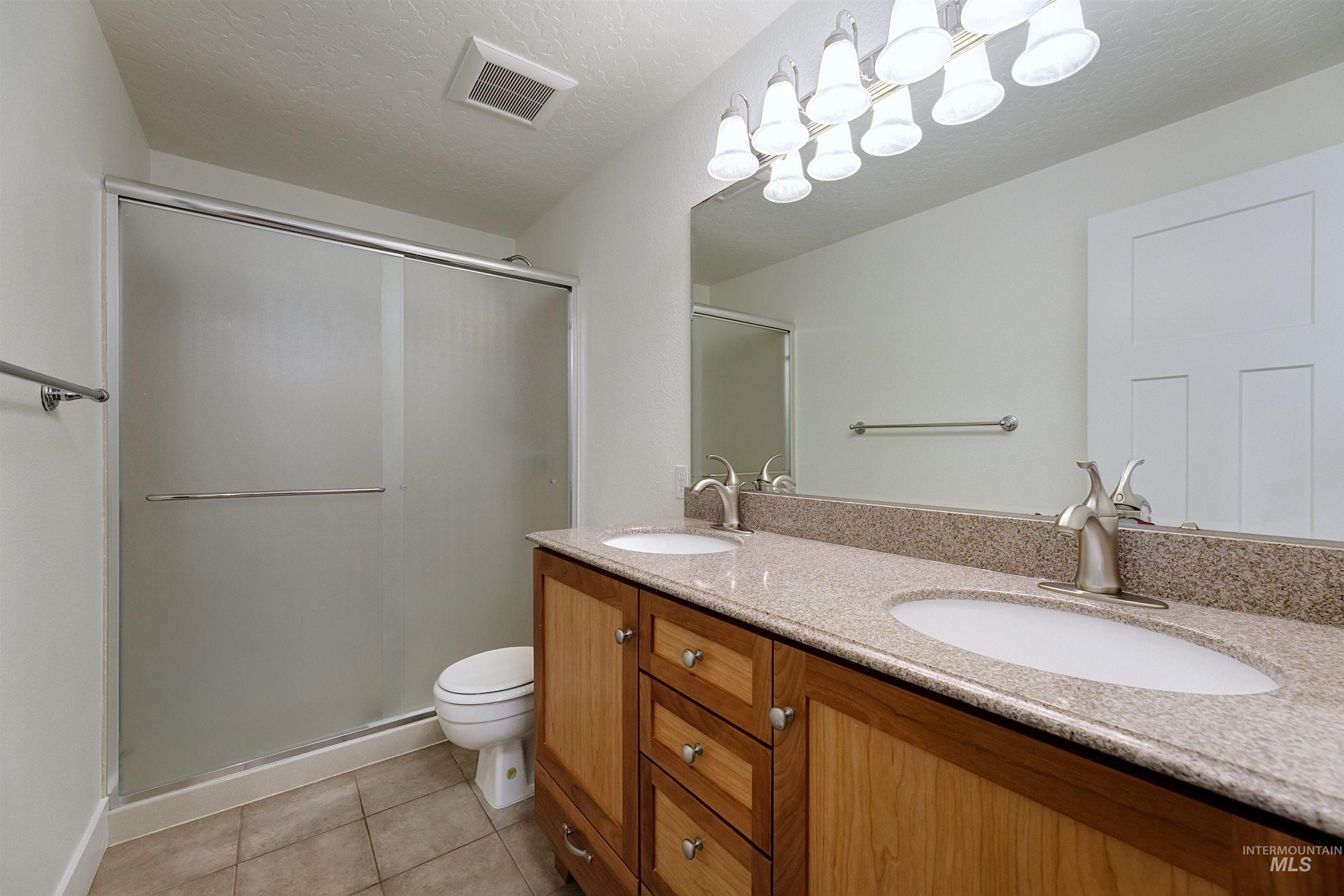 642 N Stierman Way Property Photo 20