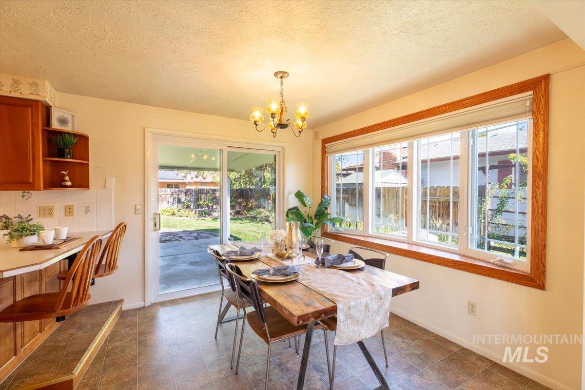10822 W Bodley St Property Photo 7